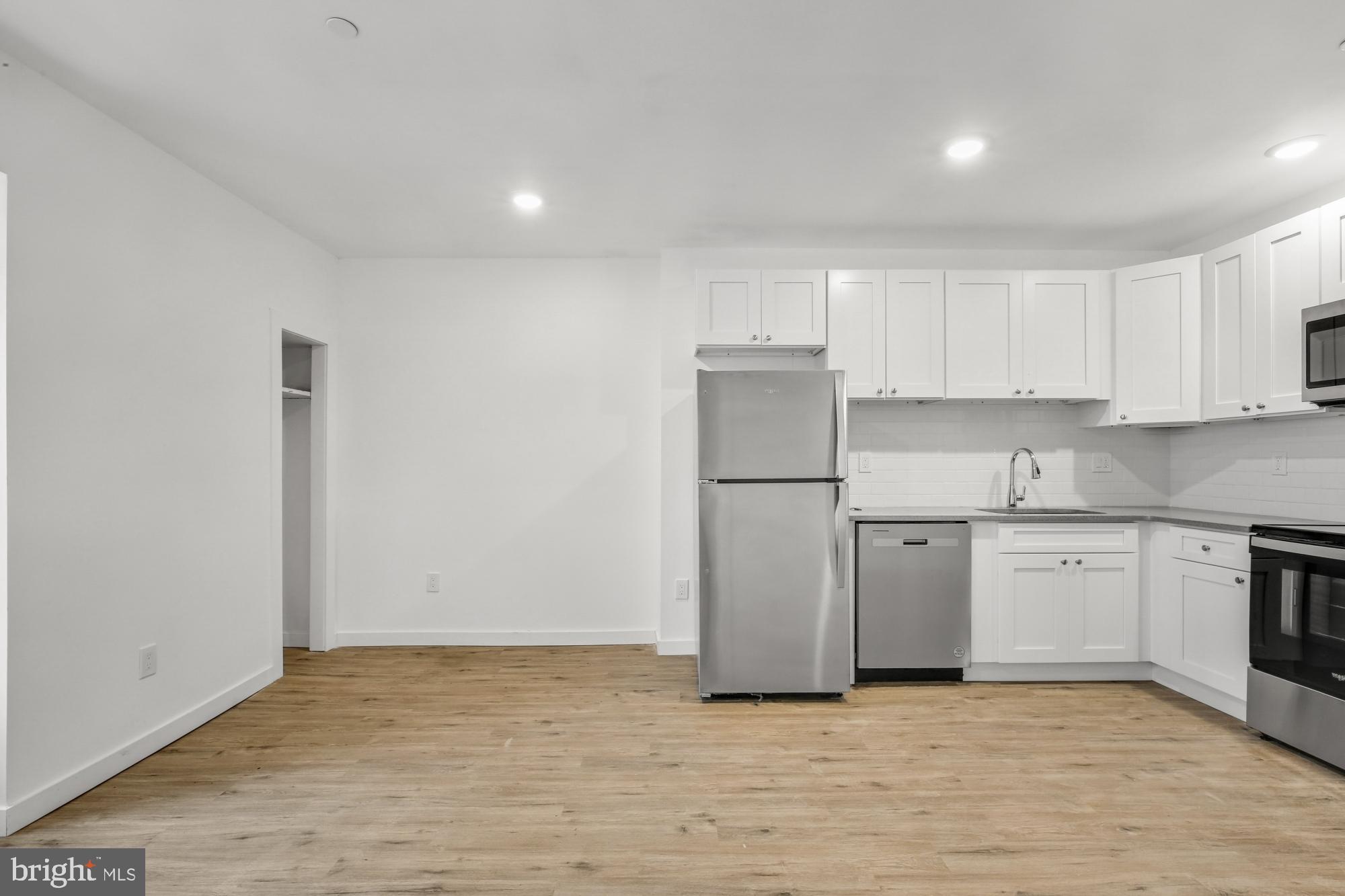 ROXBOROUGH - Residential Lease