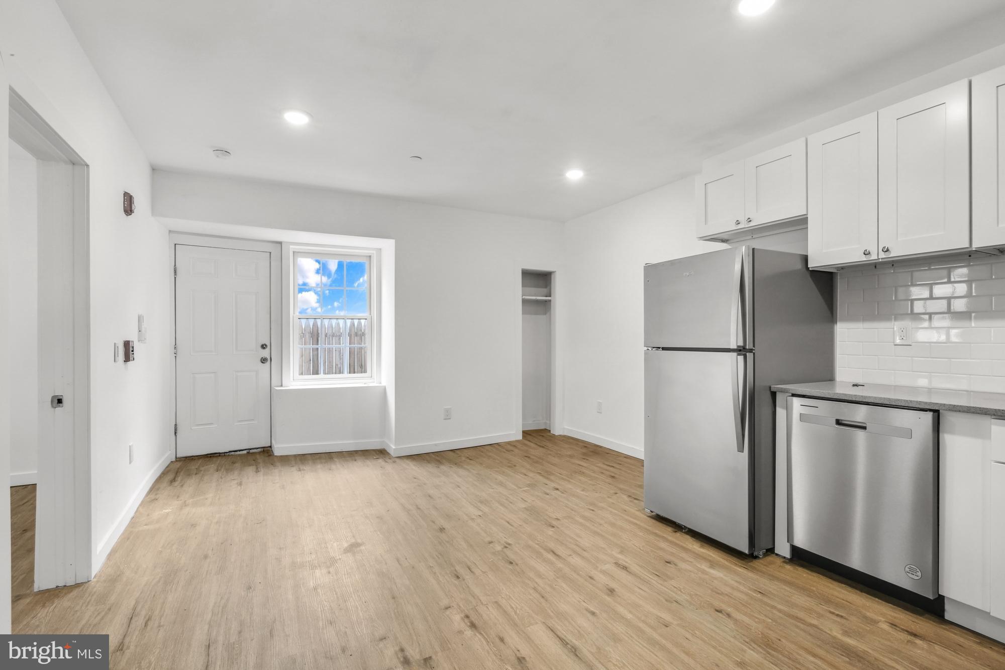 ROXBOROUGH - Residential Lease