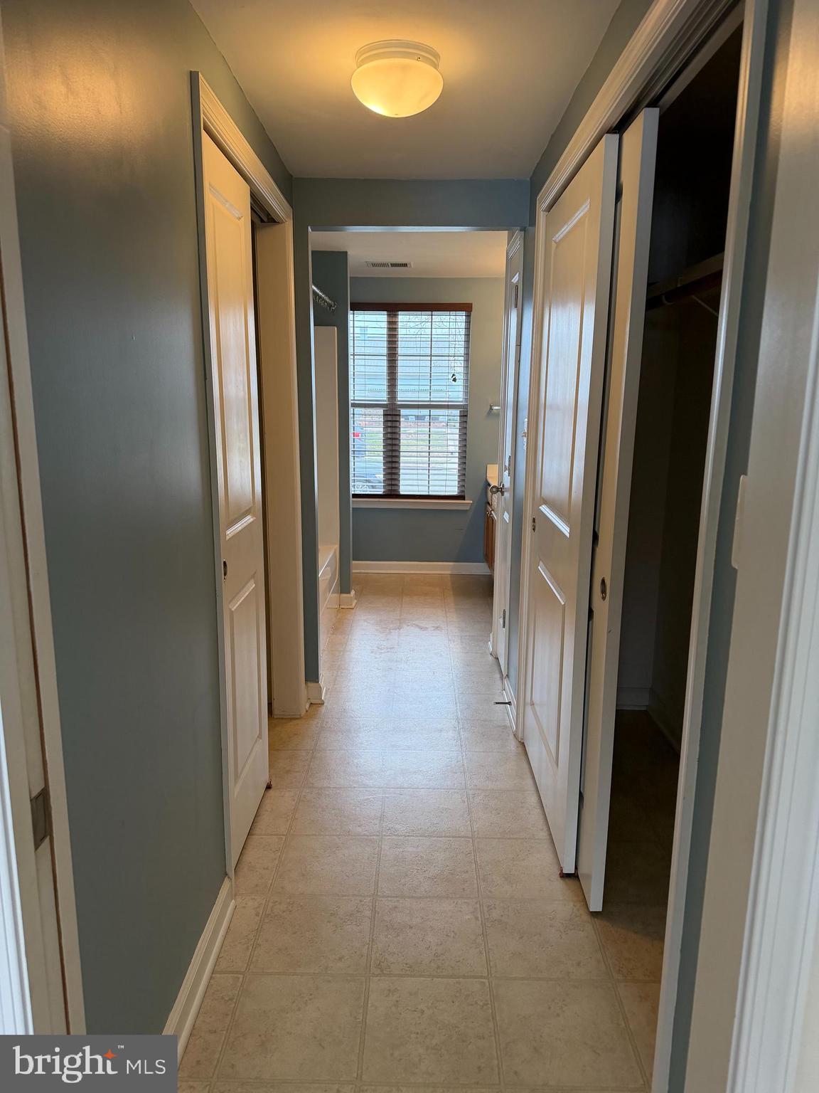 HIGHLAND - Residential Lease