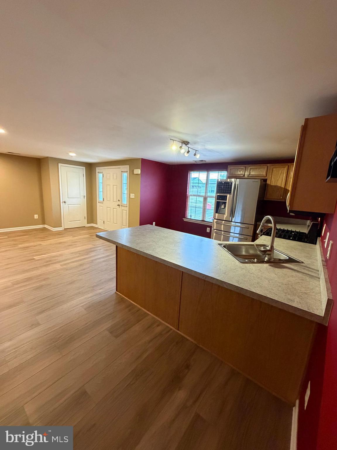 HIGHLAND - Residential Lease