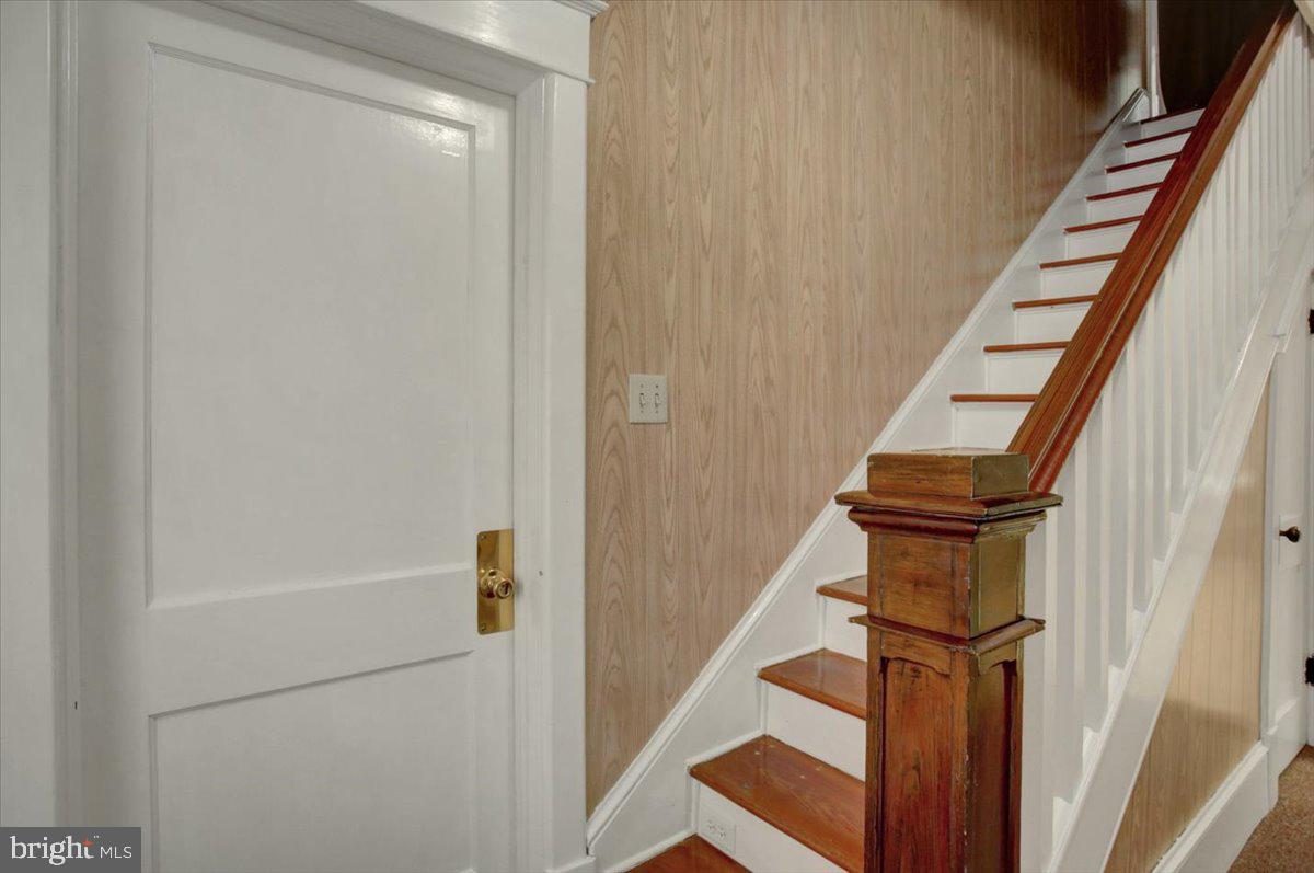 LEITERSBURG - Residential