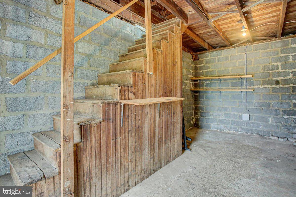 LEITERSBURG - Residential