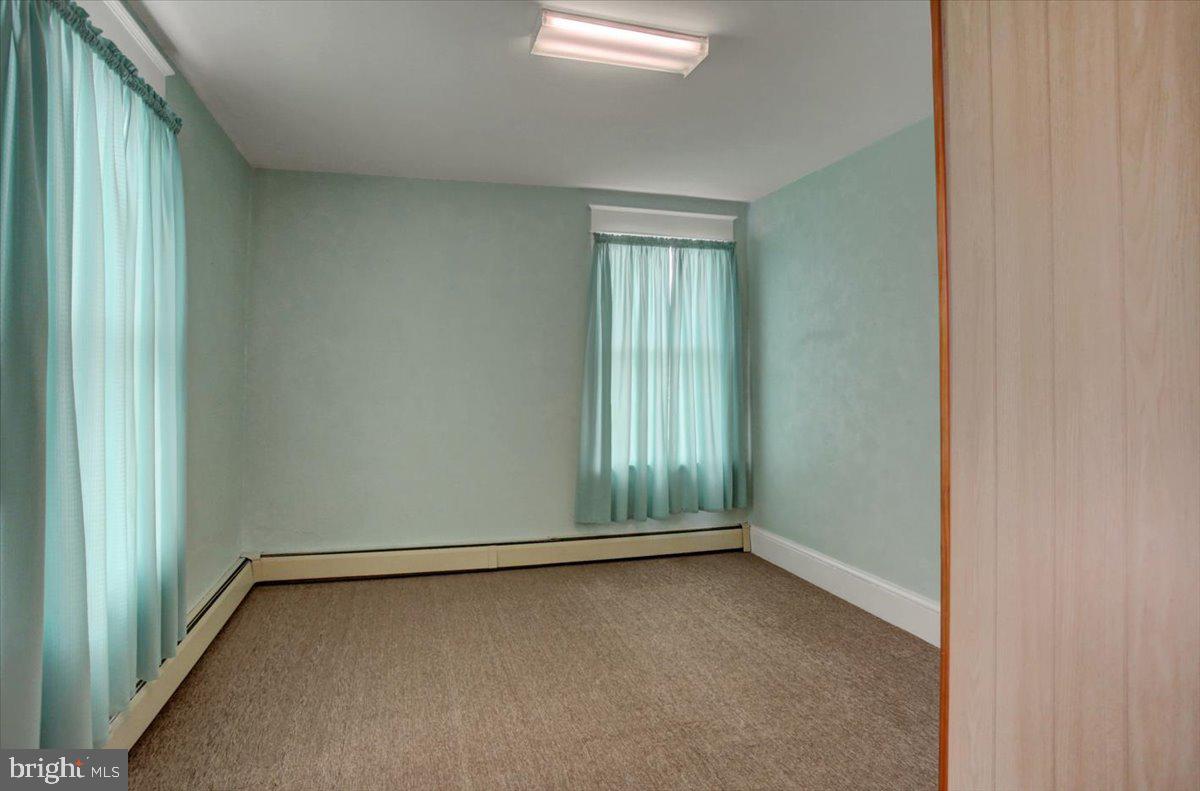 LEITERSBURG - Residential