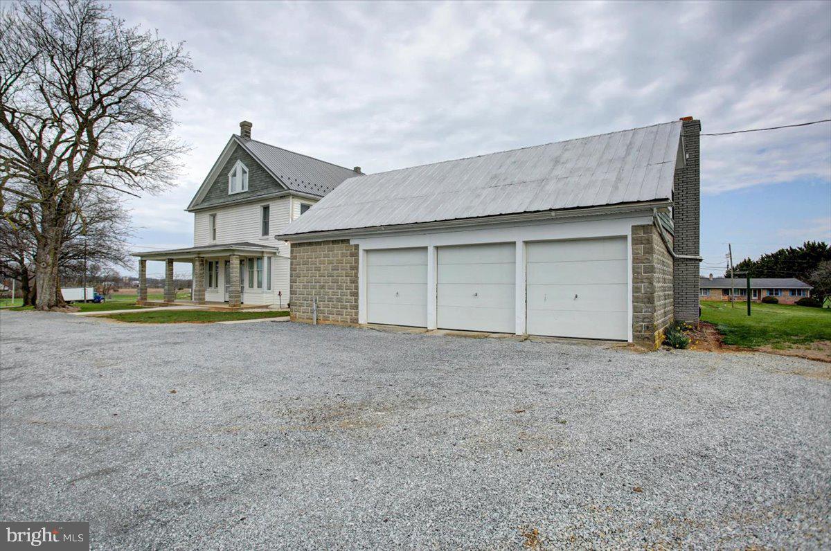 LEITERSBURG - Residential