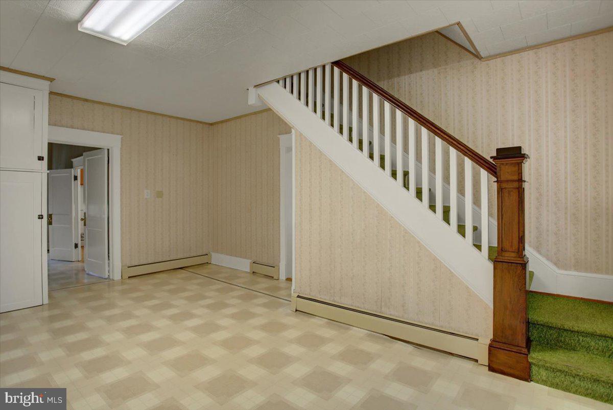 LEITERSBURG - Residential