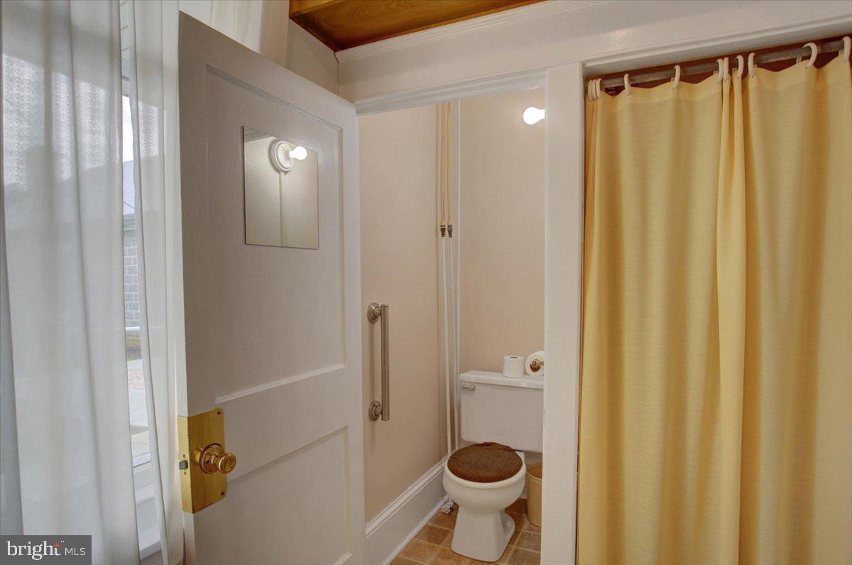 LEITERSBURG - Residential