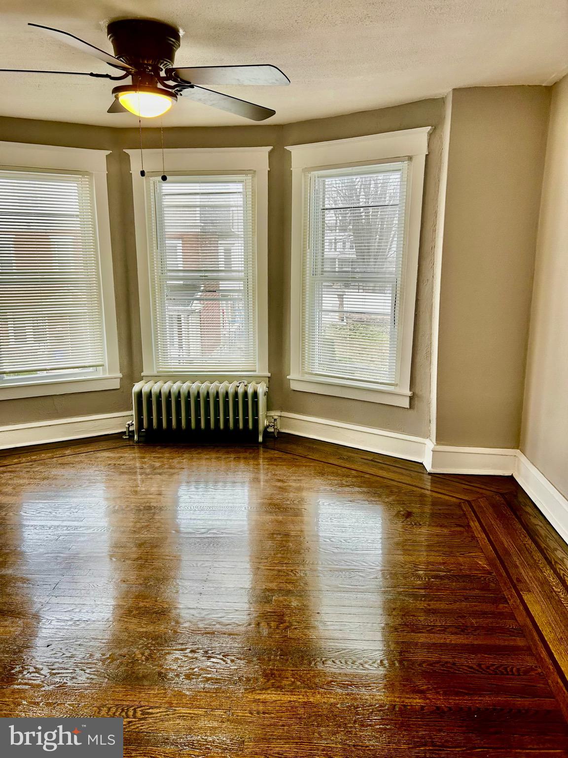 FERN ROCK - Residential