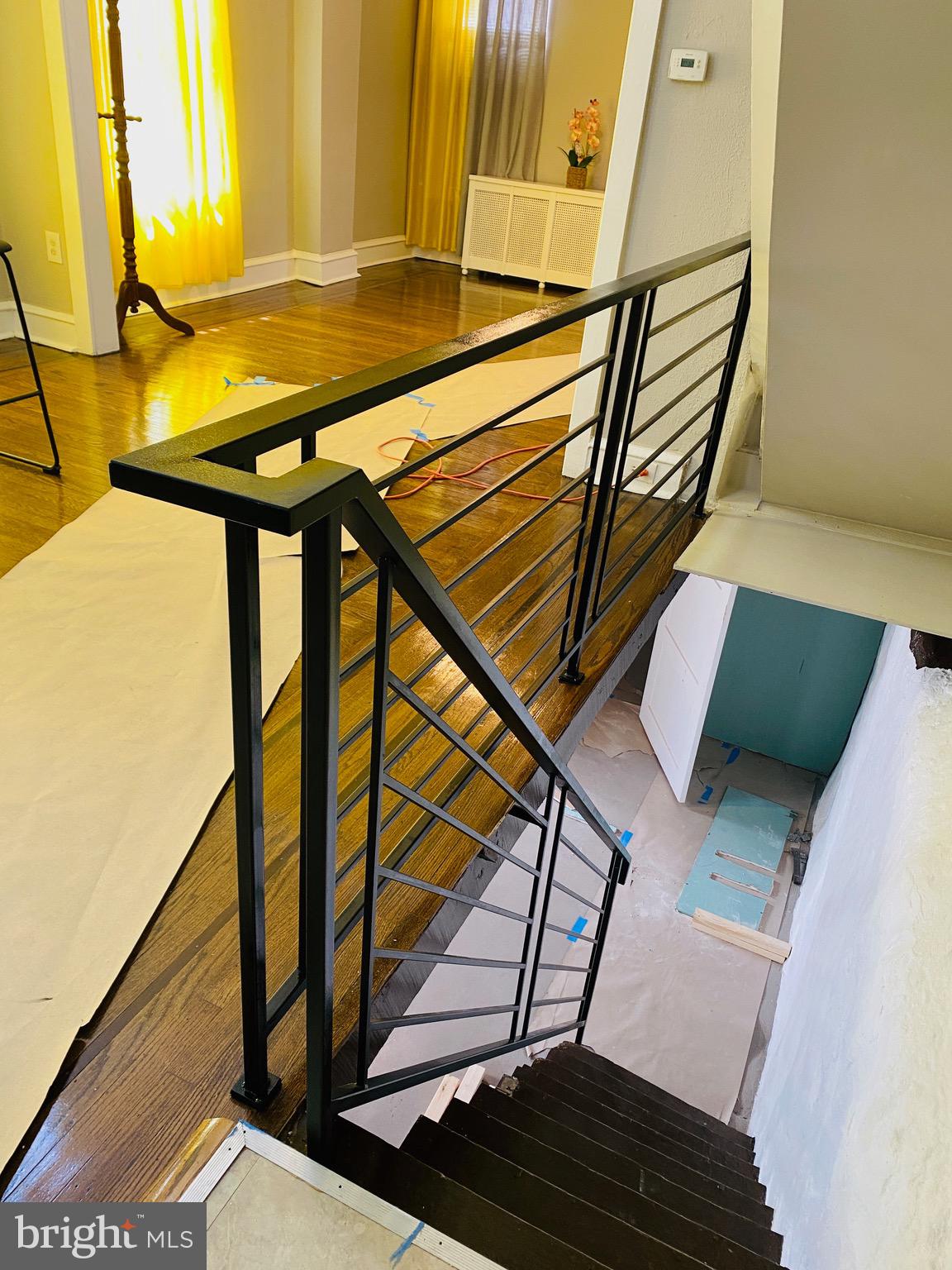 FERN ROCK - Residential