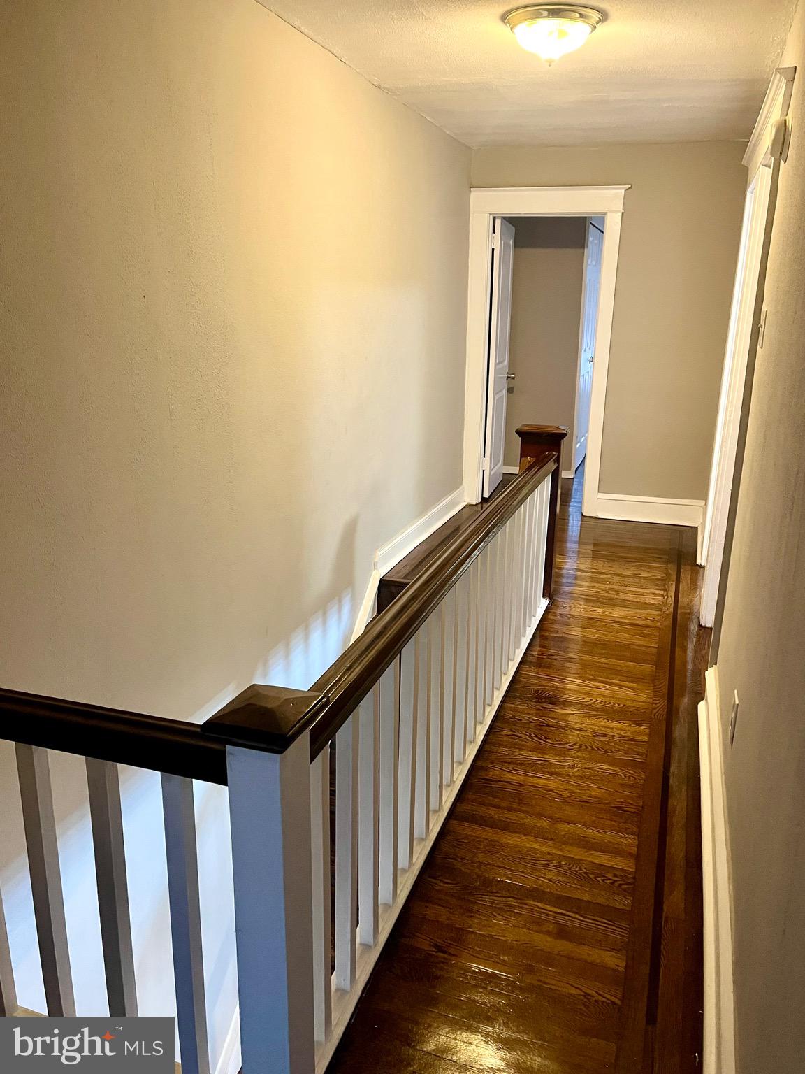 FERN ROCK - Residential