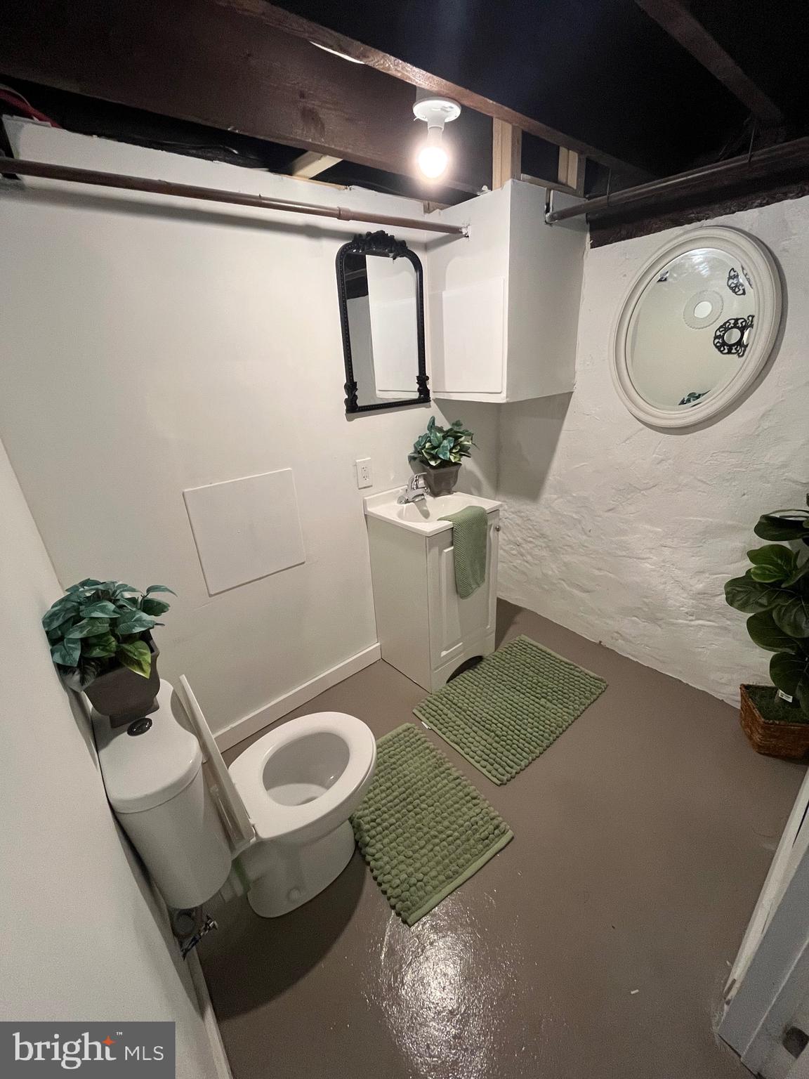 FERN ROCK - Residential