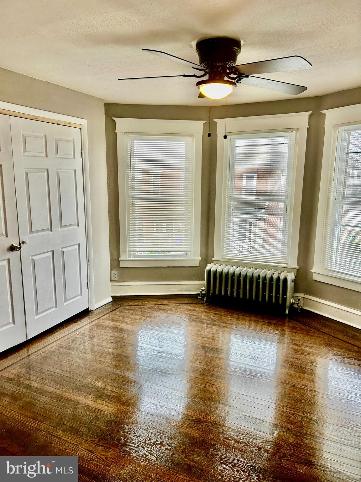 FERN ROCK - Residential