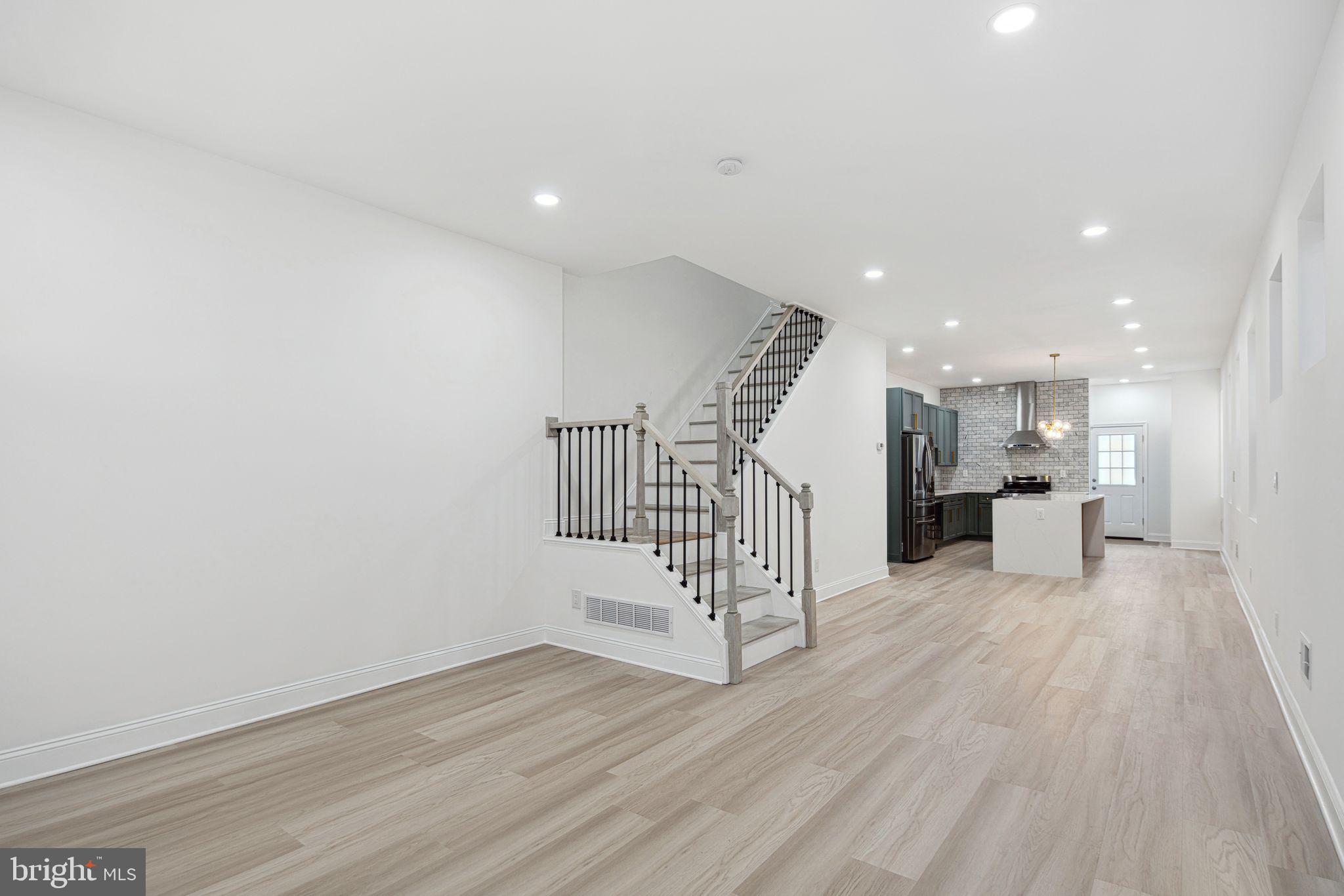 COBBS CREEK - Residential