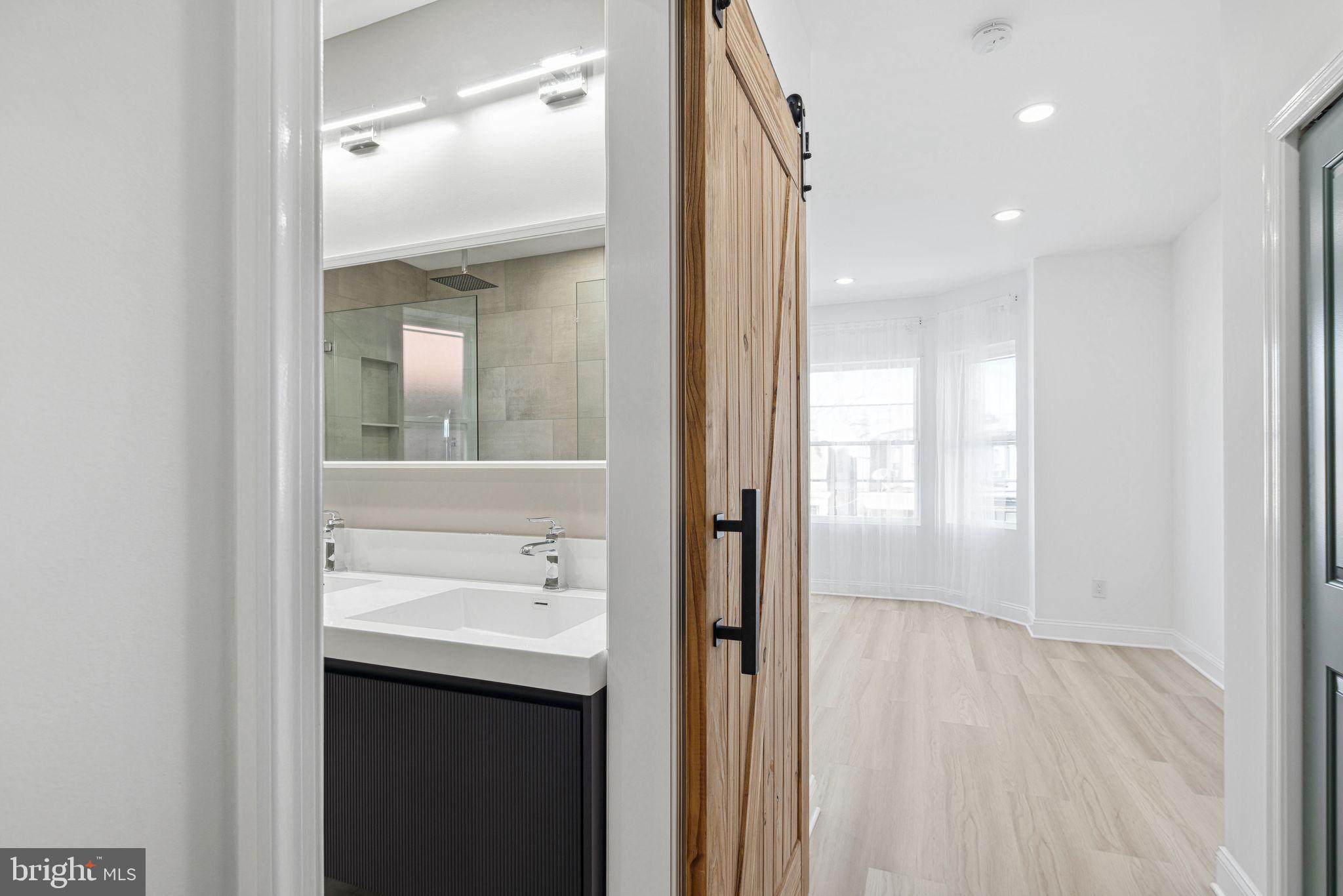 COBBS CREEK - Residential