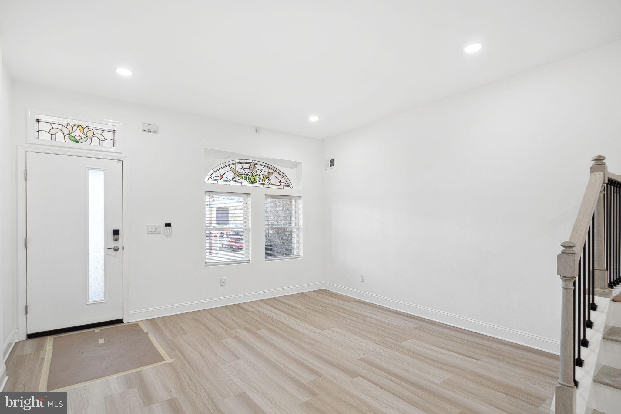 COBBS CREEK - Residential