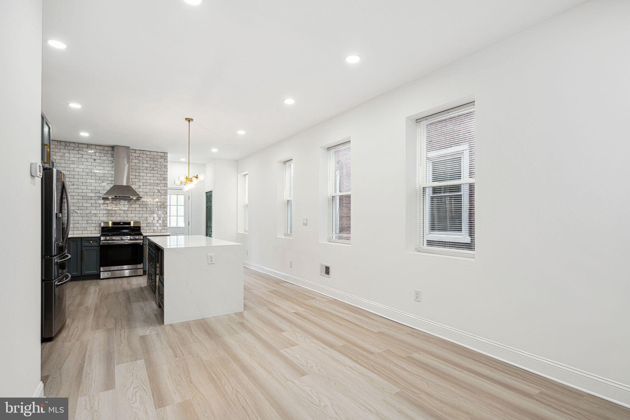 COBBS CREEK - Residential