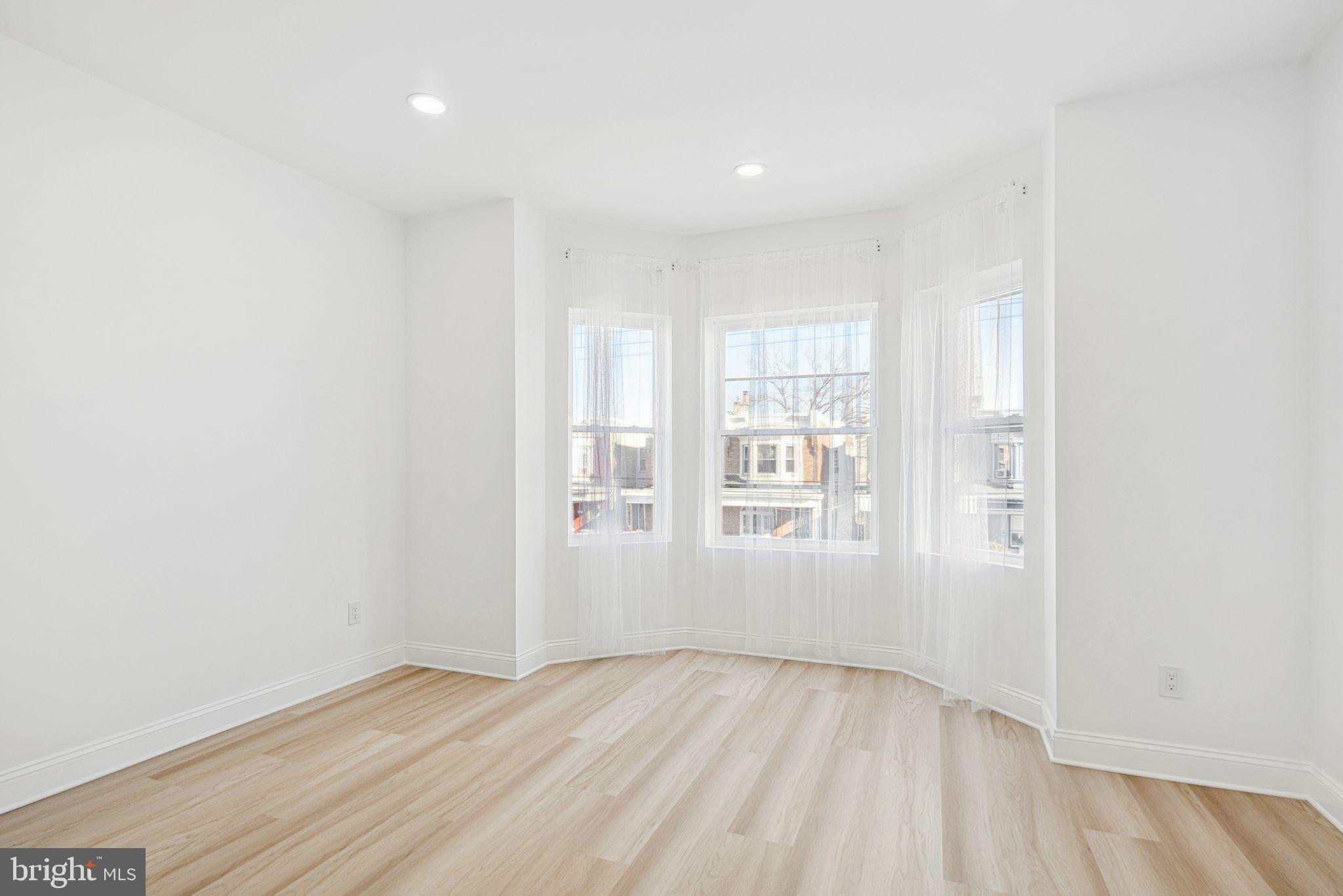 COBBS CREEK - Residential