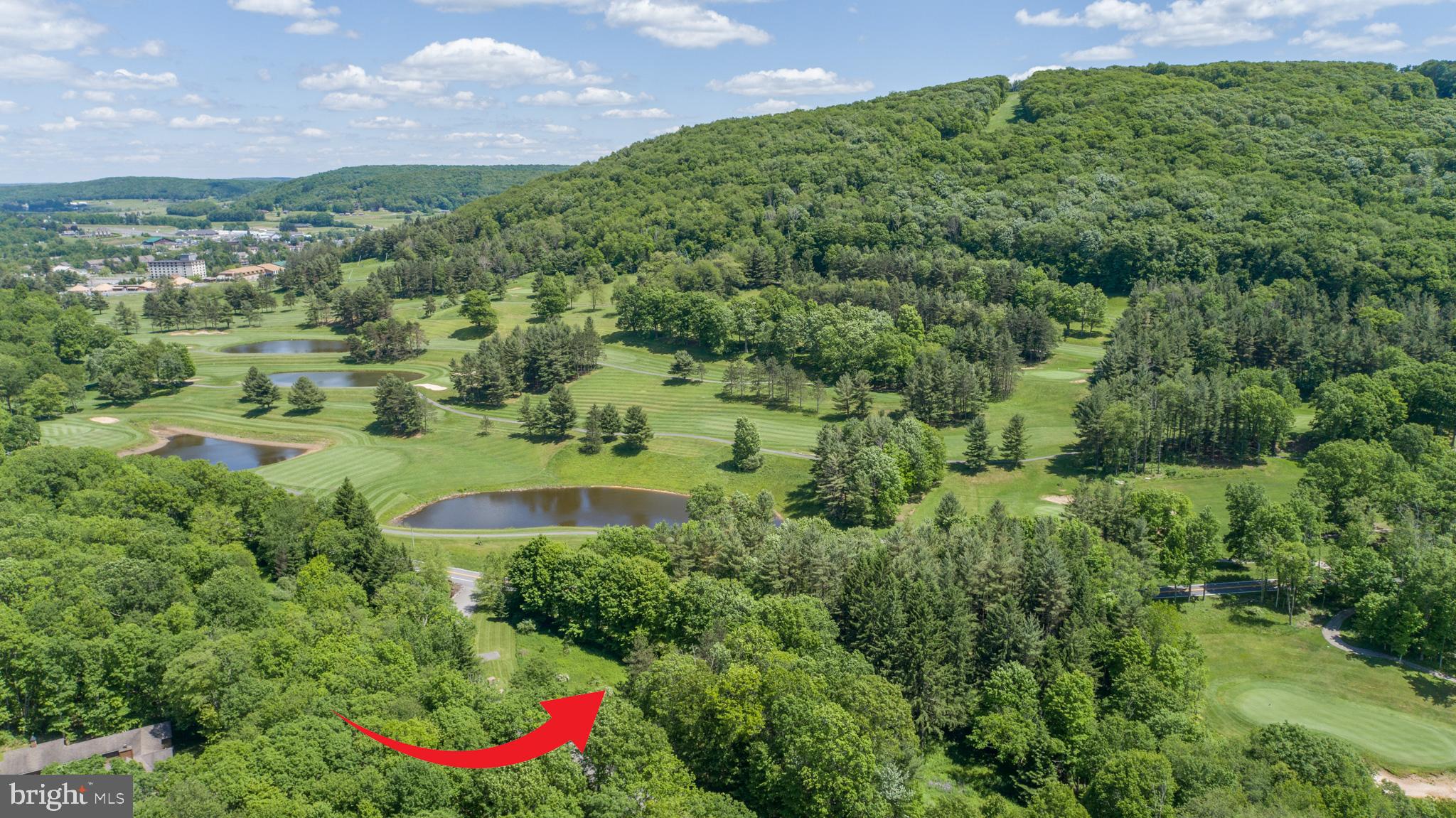 FANTASY VALLEY - Land