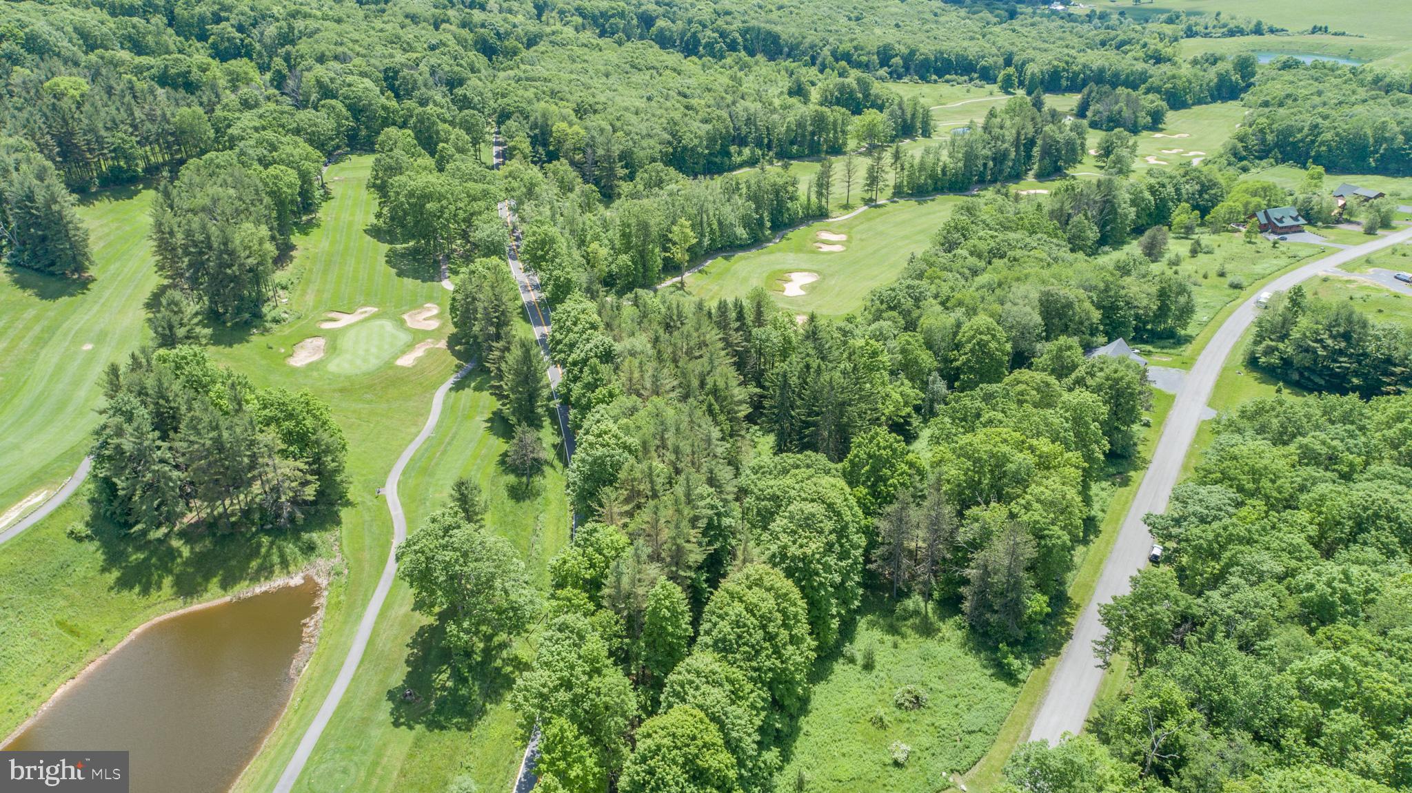 FANTASY VALLEY - Land