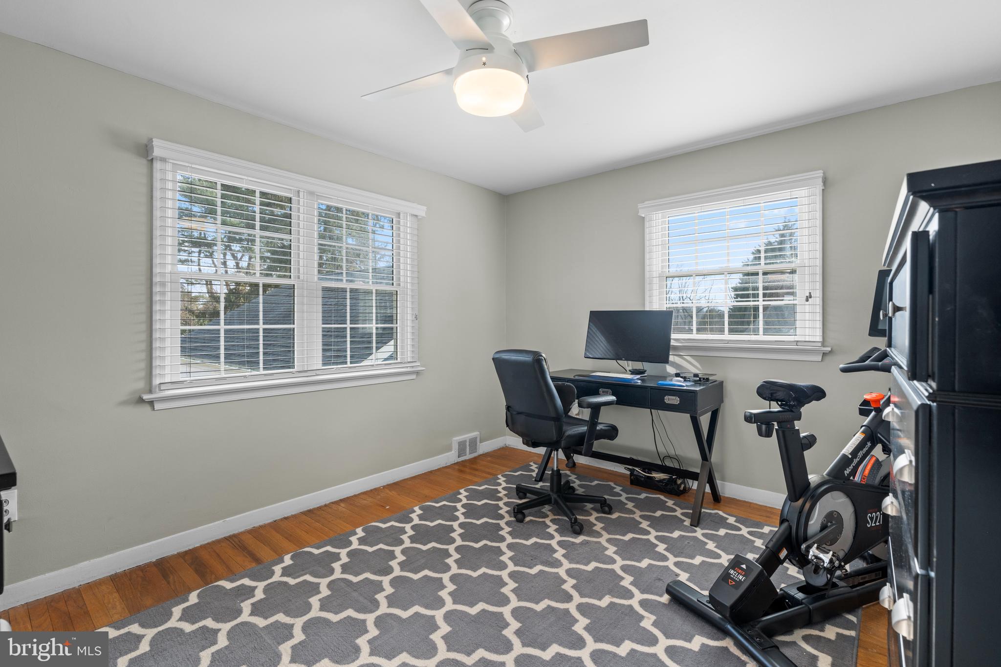 SCOTS GLEN - Residential