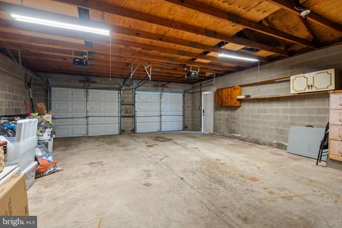 Tiny photo for 306 Bickmore Drive, WALLINGFORD, PA 19086 (MLS # PADE2105920)