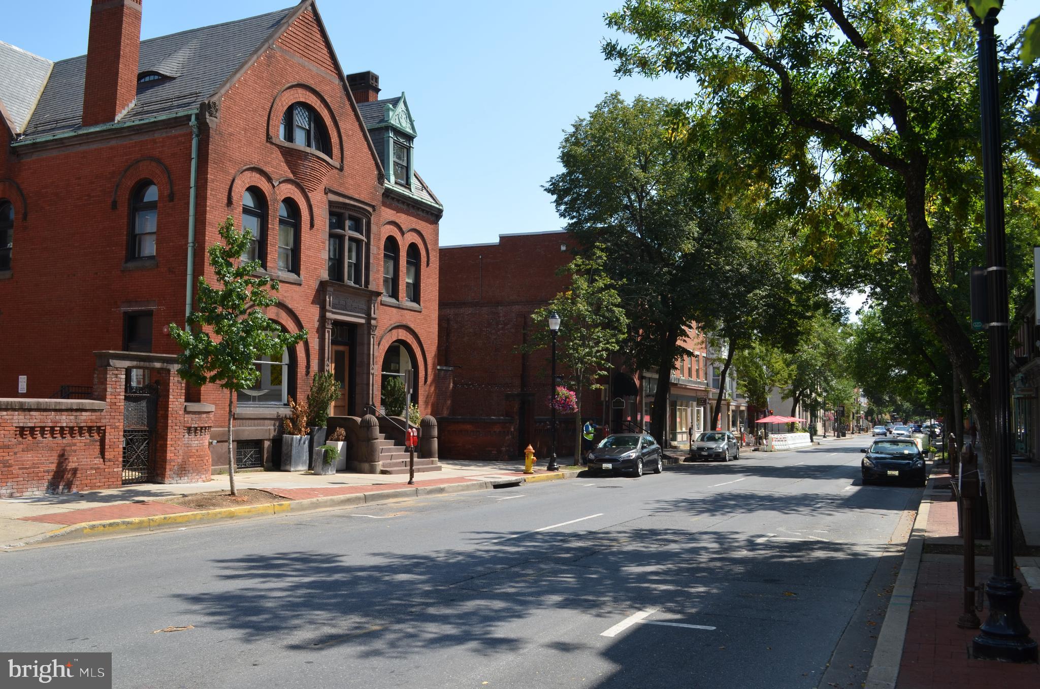 GOLF VIEW - Residential