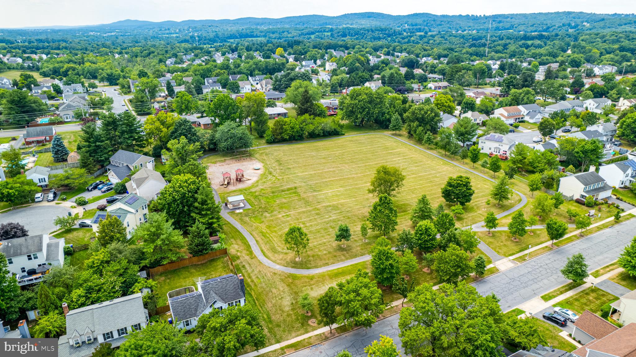 GOLF VIEW - Residential