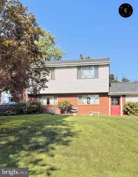 Homes For Sale - 7206 Sheffield Drive<br/> TEMPLE HILLS, MD 20748