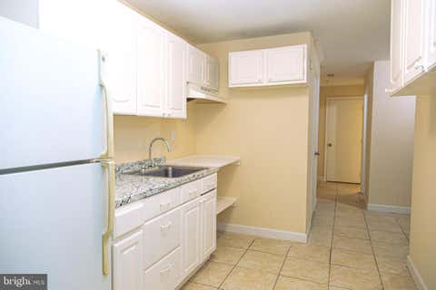 Townhouse For Rent - 7029 Onyx Court<br/> Prince Georges County, CAPITOL HEIGHTS, MD 20743