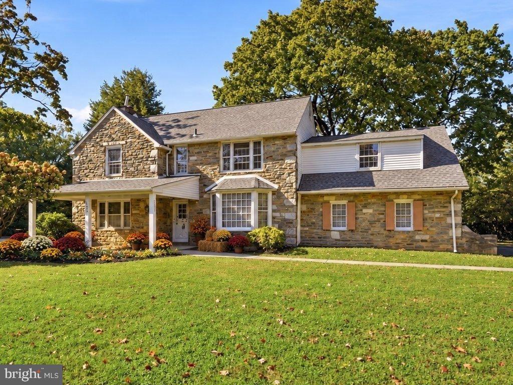 8300 FAIRVIEW ROAD