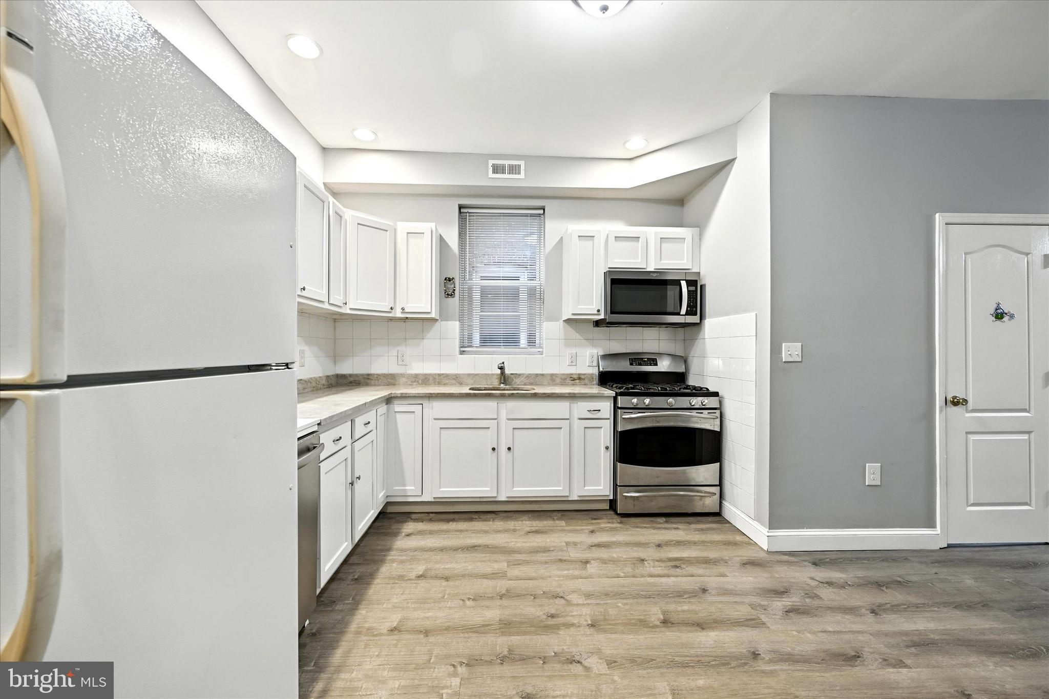 ROSEMONT - Residential