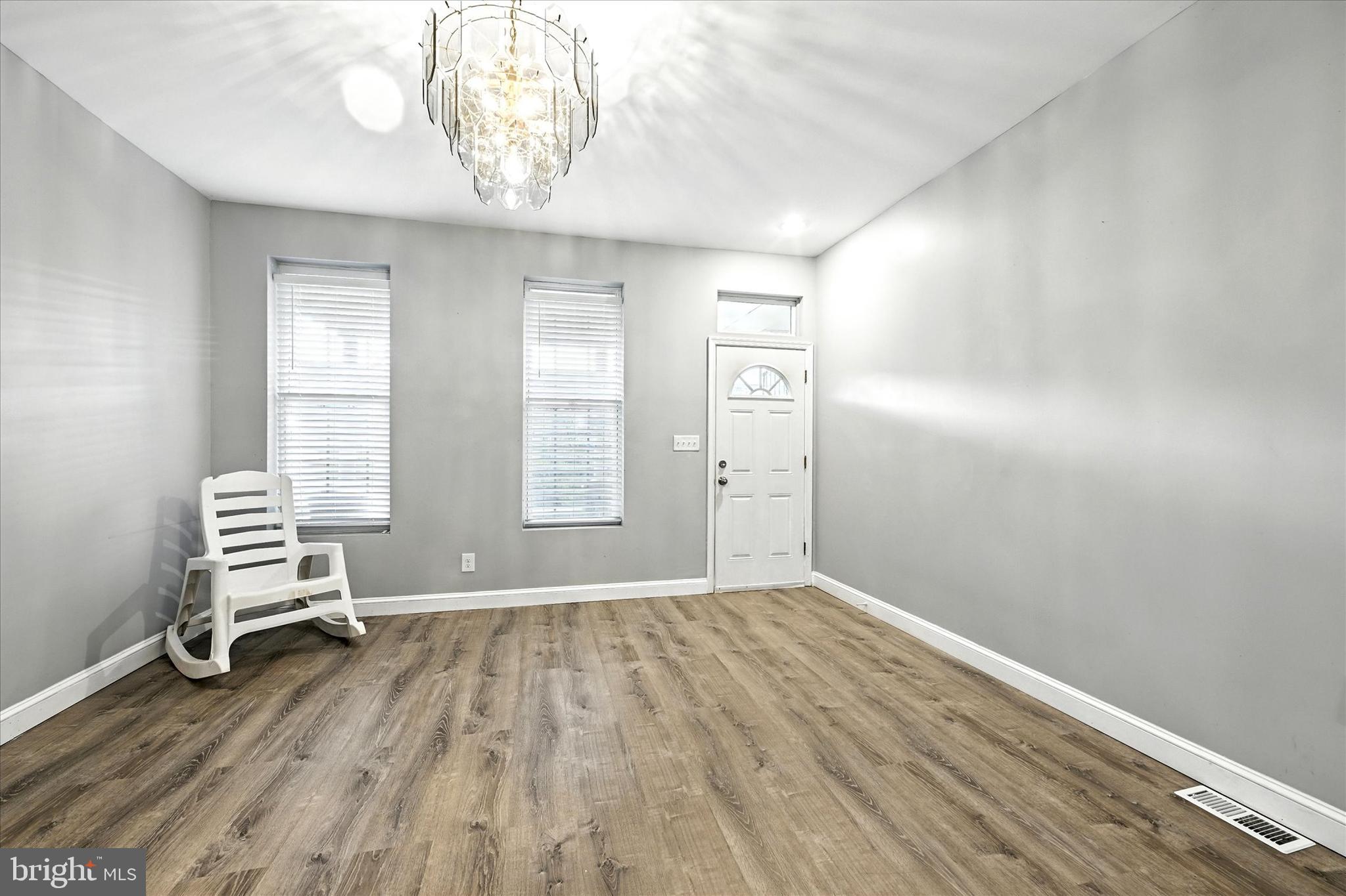 ROSEMONT - Residential