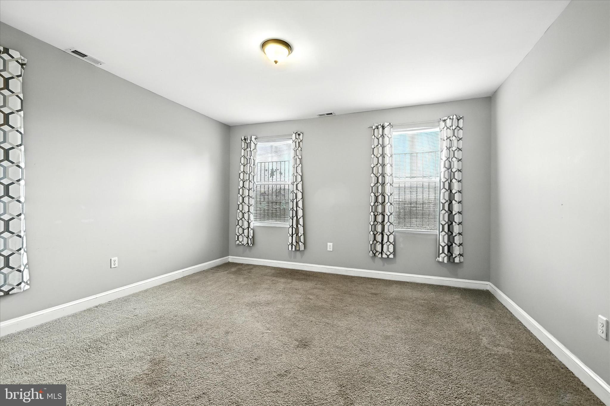 ROSEMONT - Residential