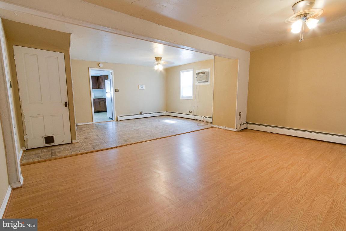 COLUMBIA - Residential