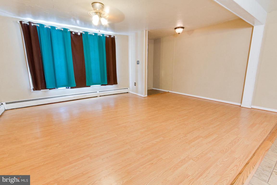 COLUMBIA - Residential