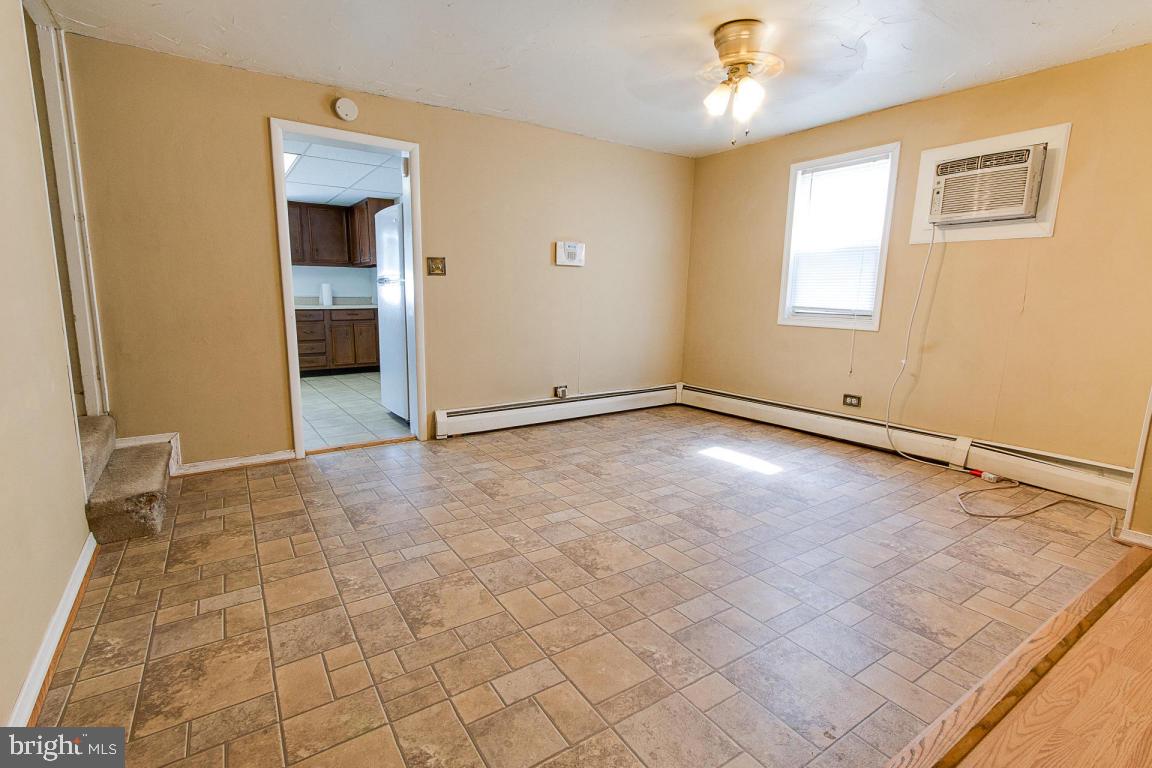 COLUMBIA - Residential