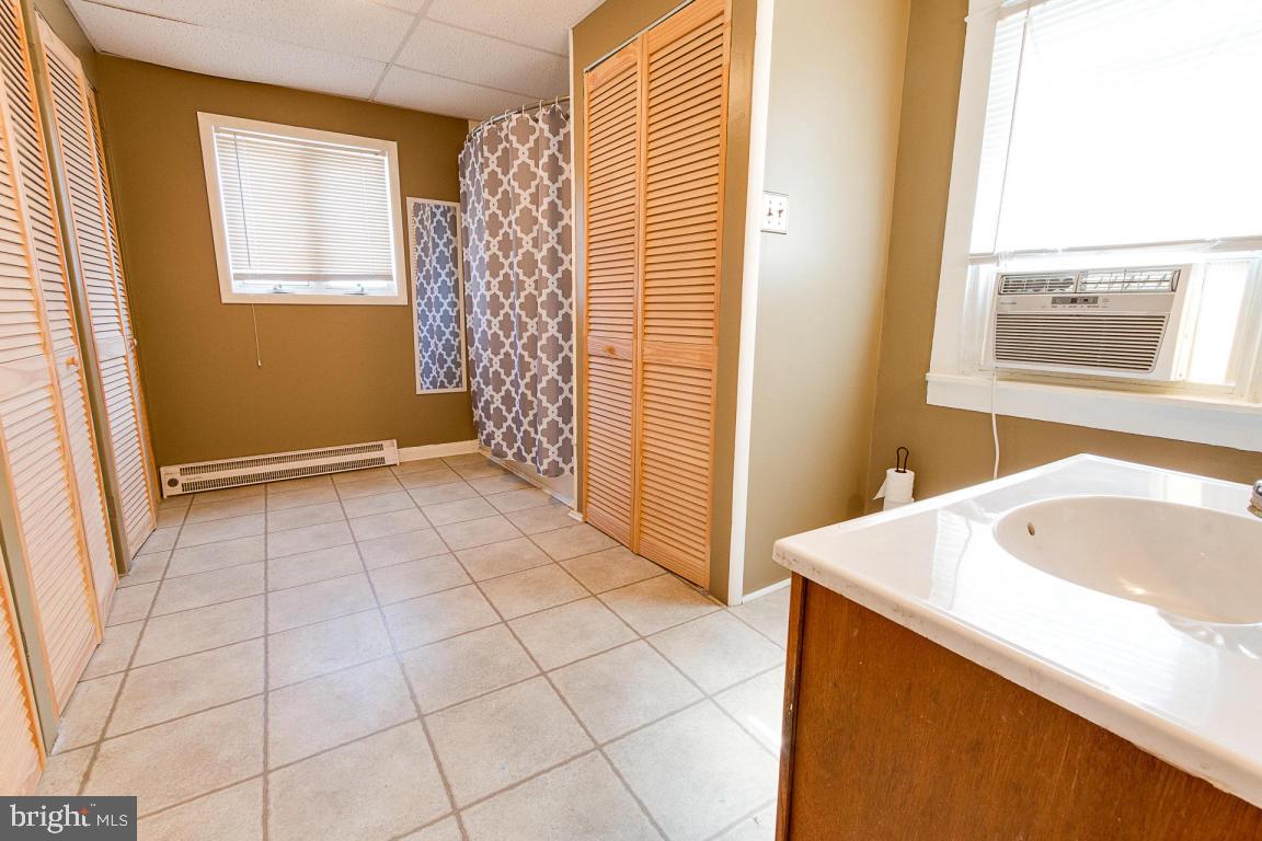 COLUMBIA - Residential