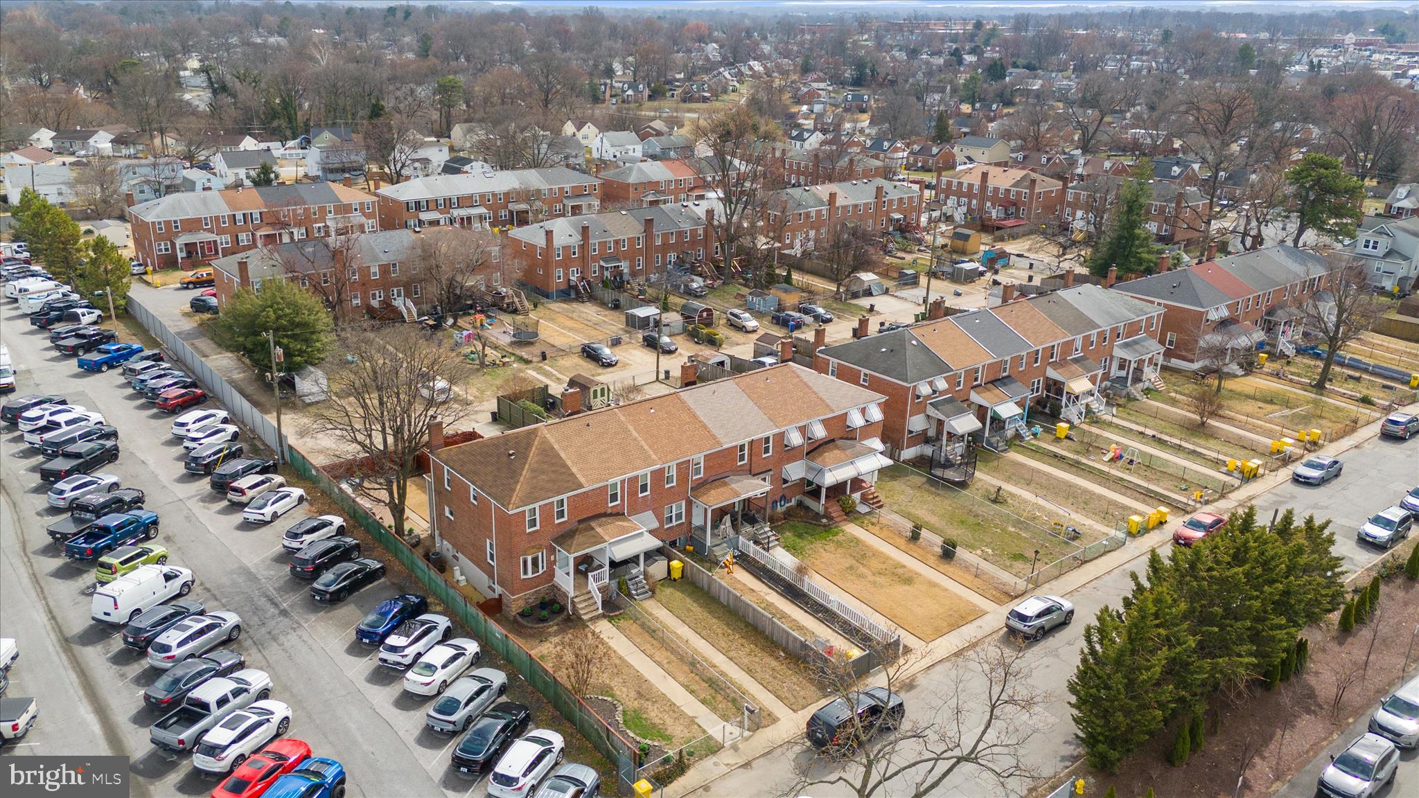 AIRAGE VILLAGE - Residential