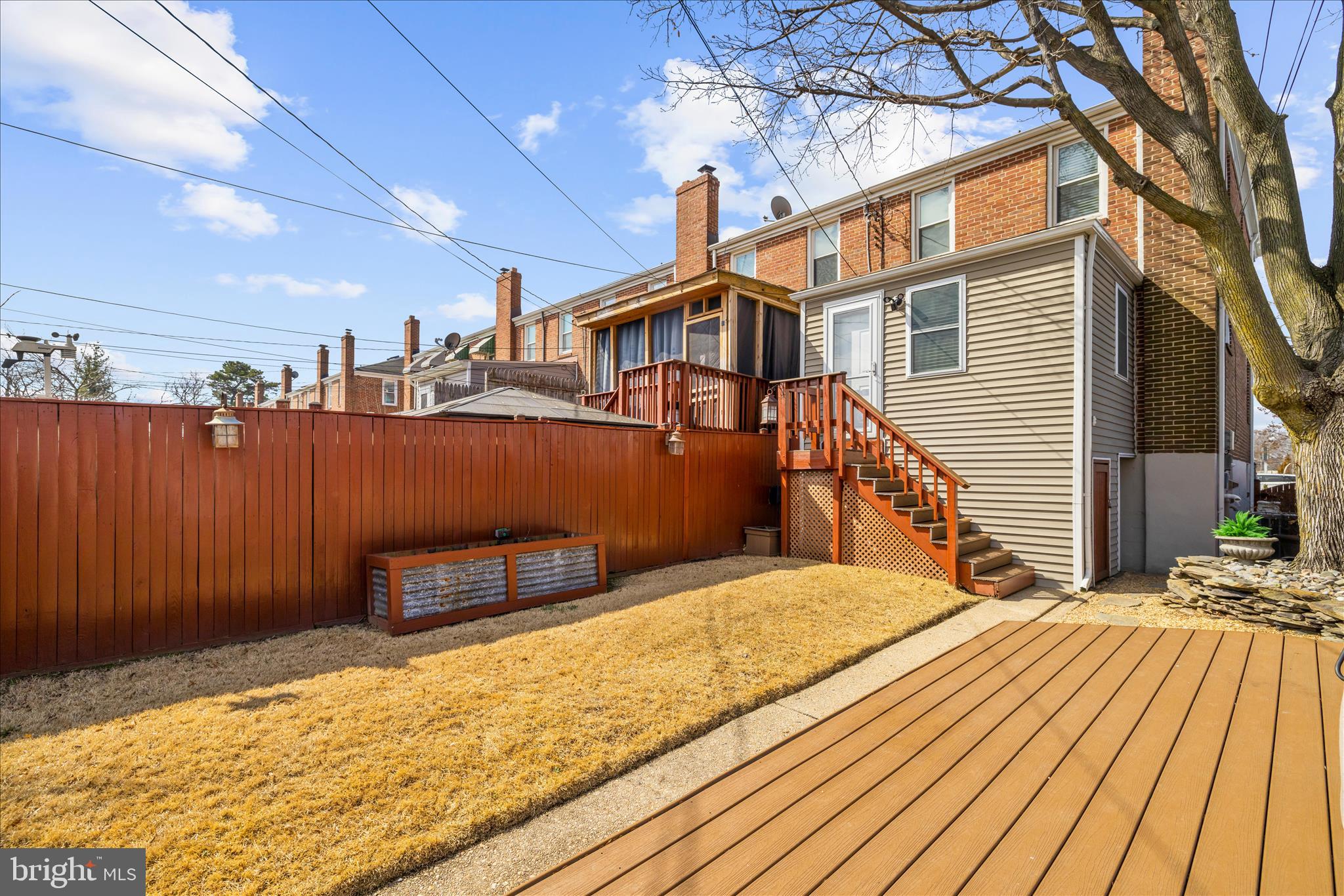 AIRAGE VILLAGE - Residential