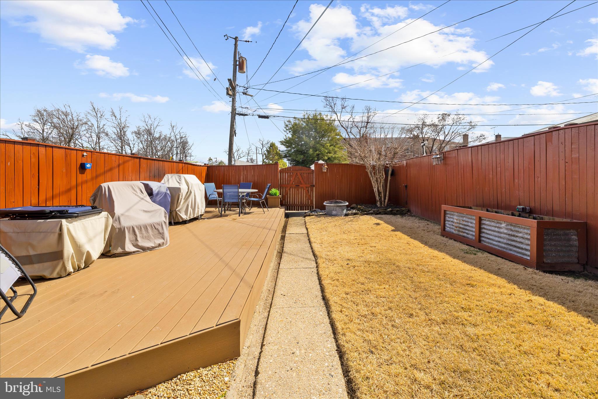 AIRAGE VILLAGE - Residential