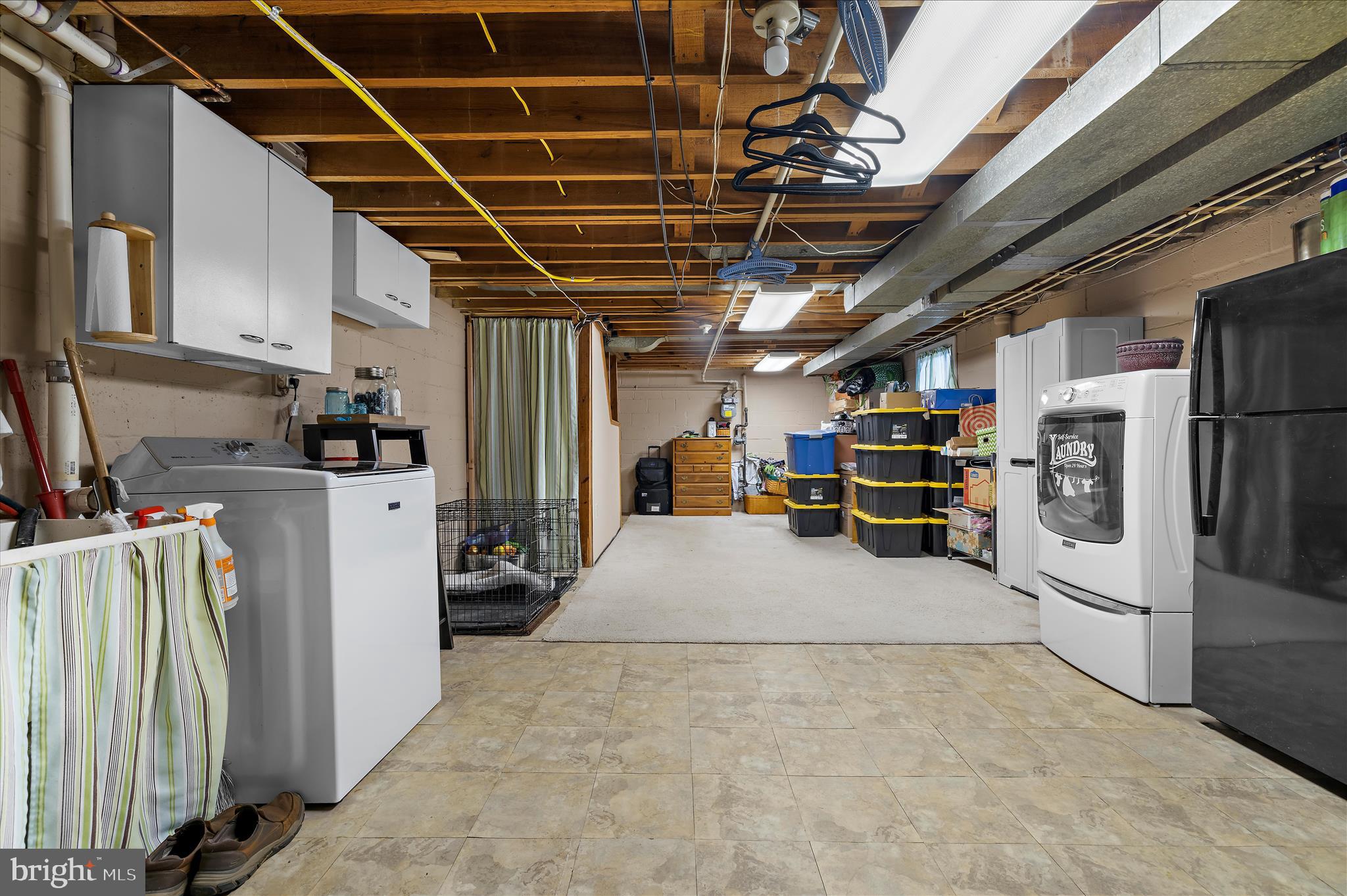 AIRAGE VILLAGE - Residential