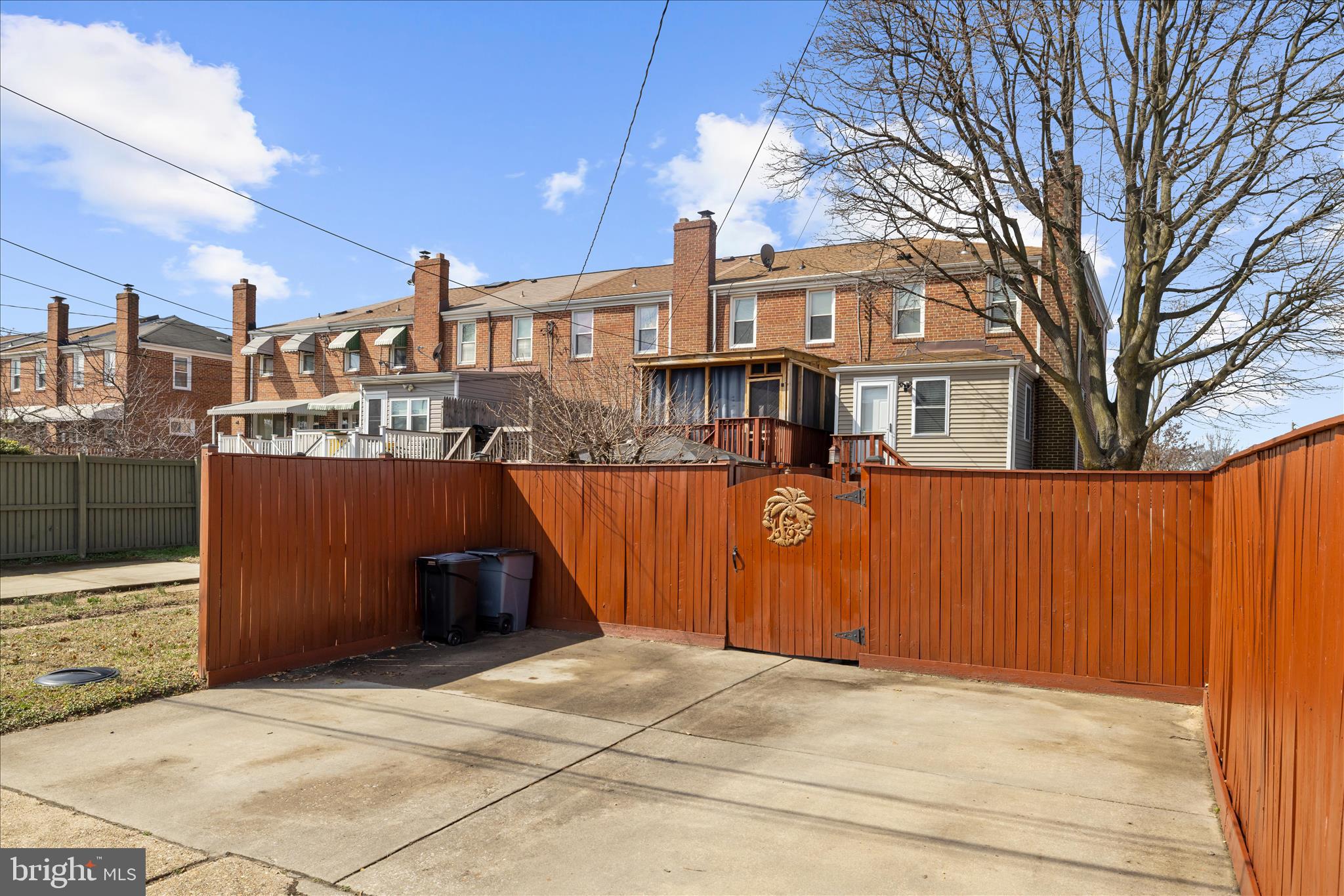 AIRAGE VILLAGE - Residential