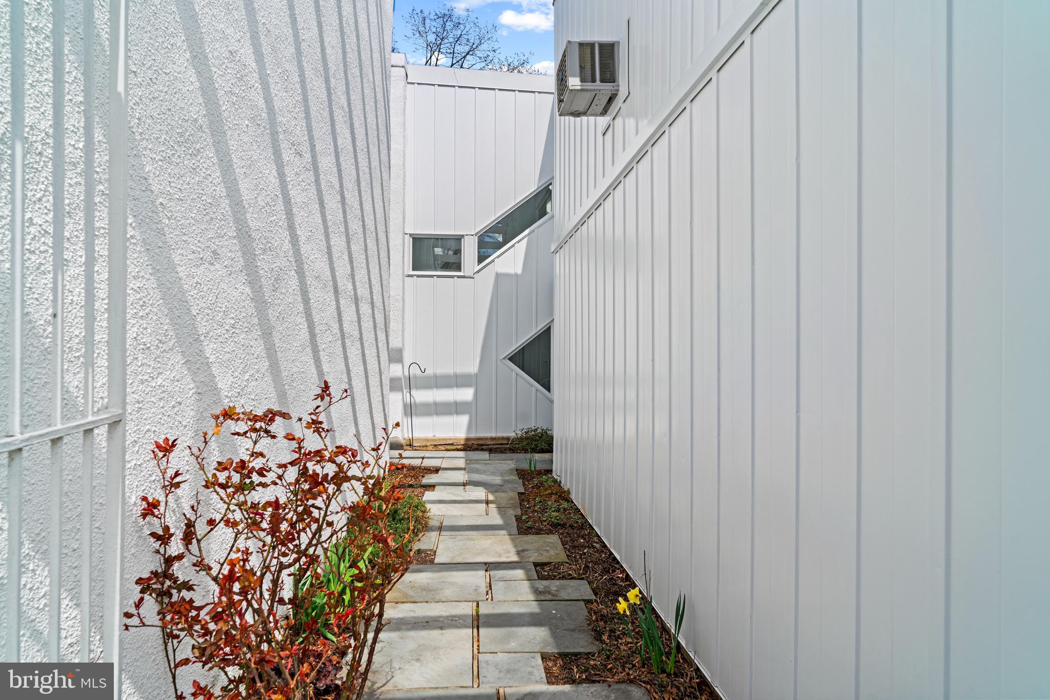 10313 WILDE LAKE TERRACE