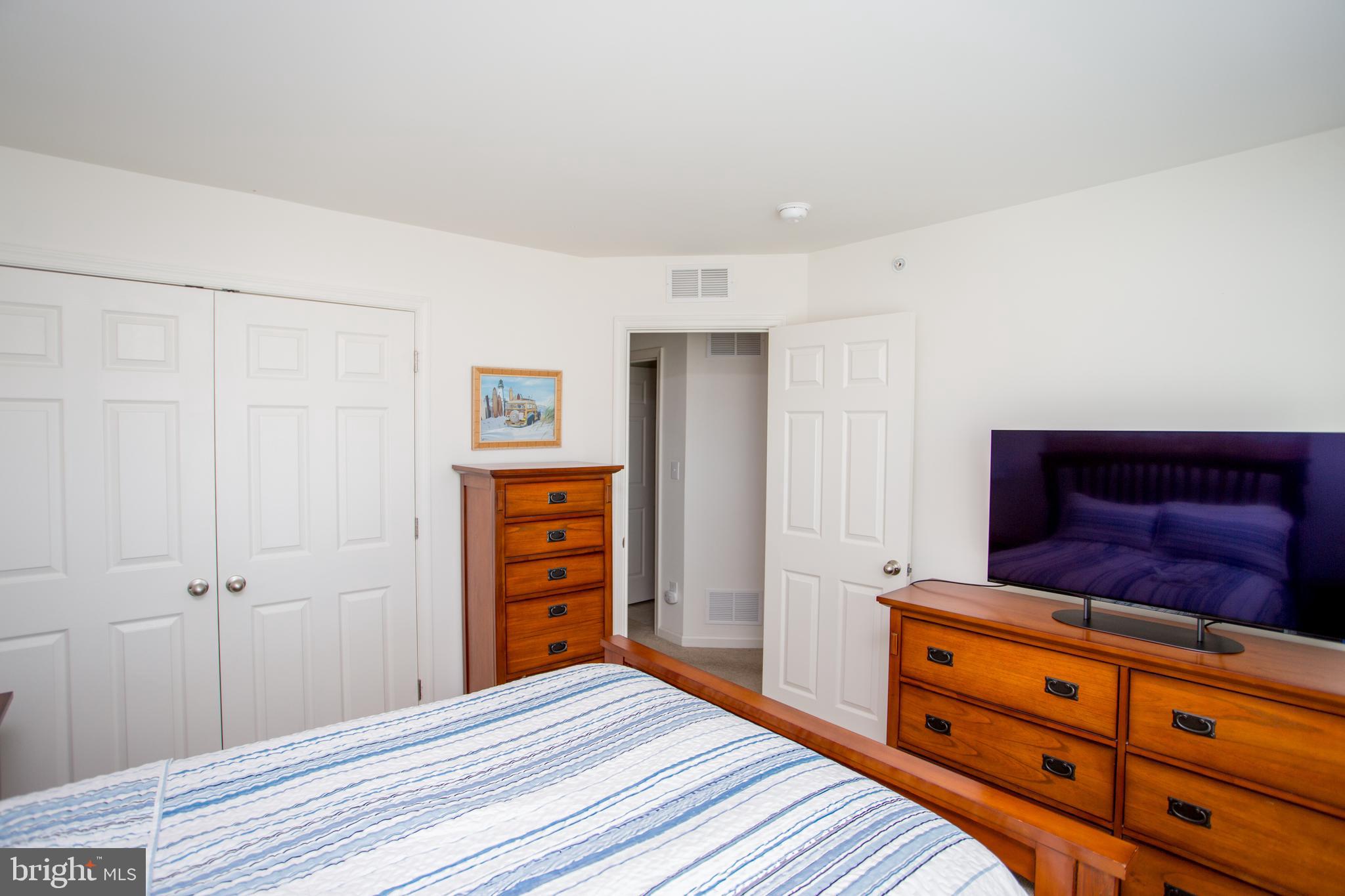 BIG OAK CROSSING - Residential