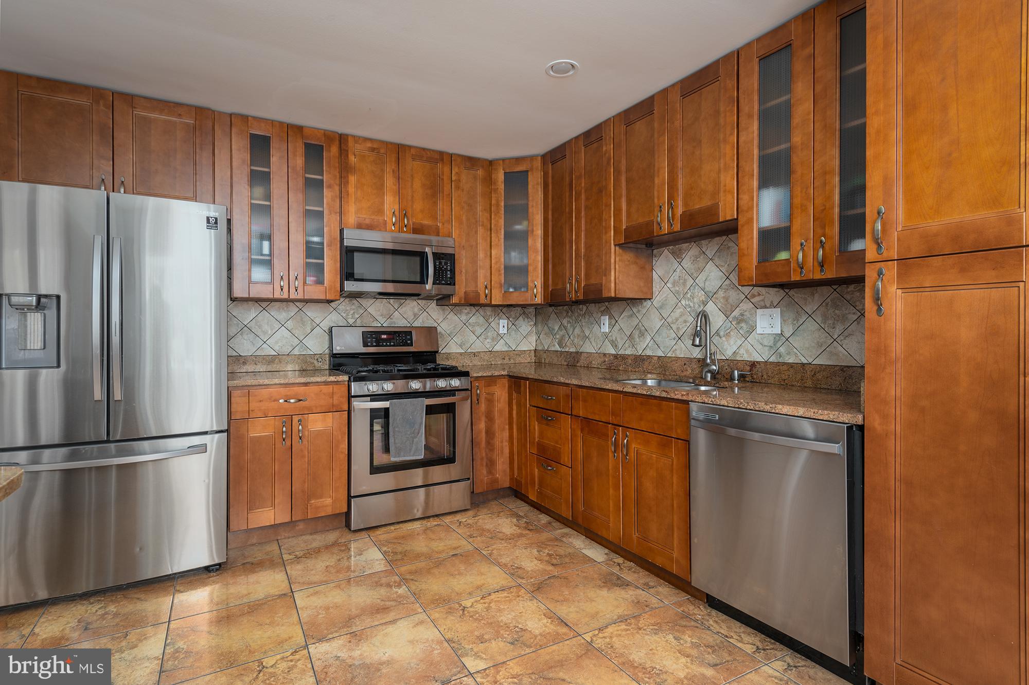 ALLVIEW ESTATES - Residential