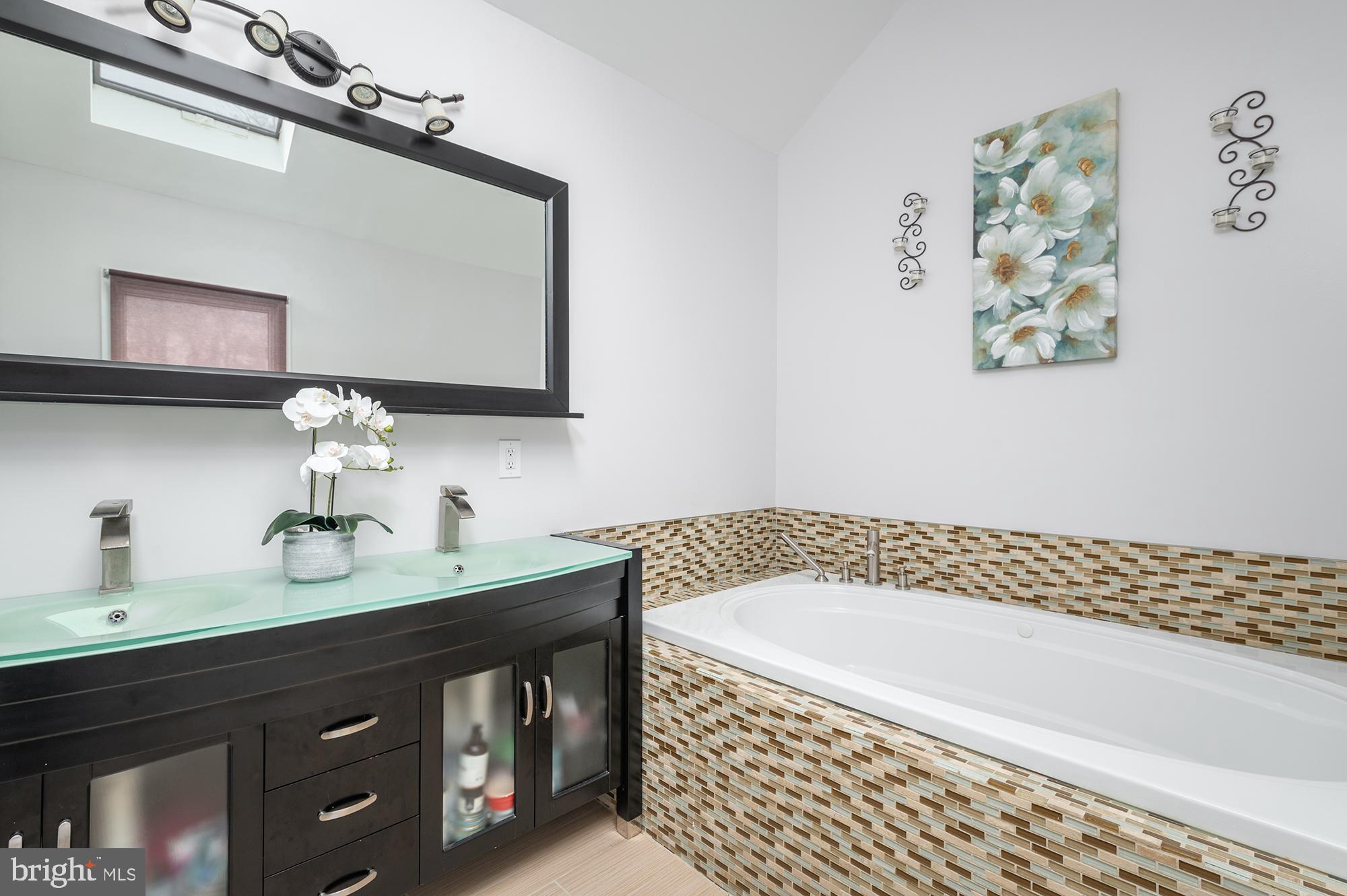 ALLVIEW ESTATES - Residential