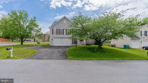 11400 Rolling Green Place, Hagerstown, MD 21742 - MLS#: MDWA2028596