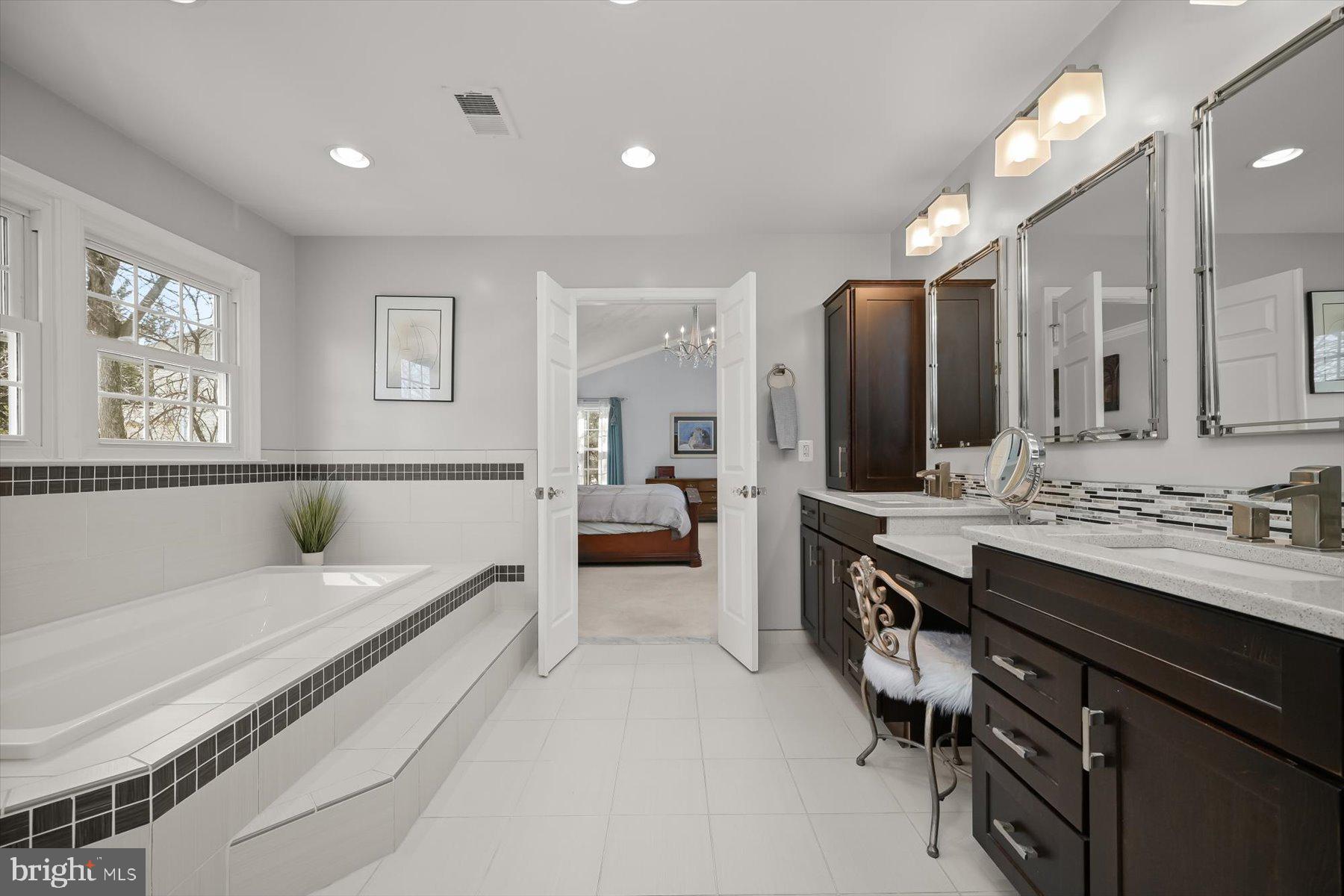 GREENRIDGE ACRES - Residential