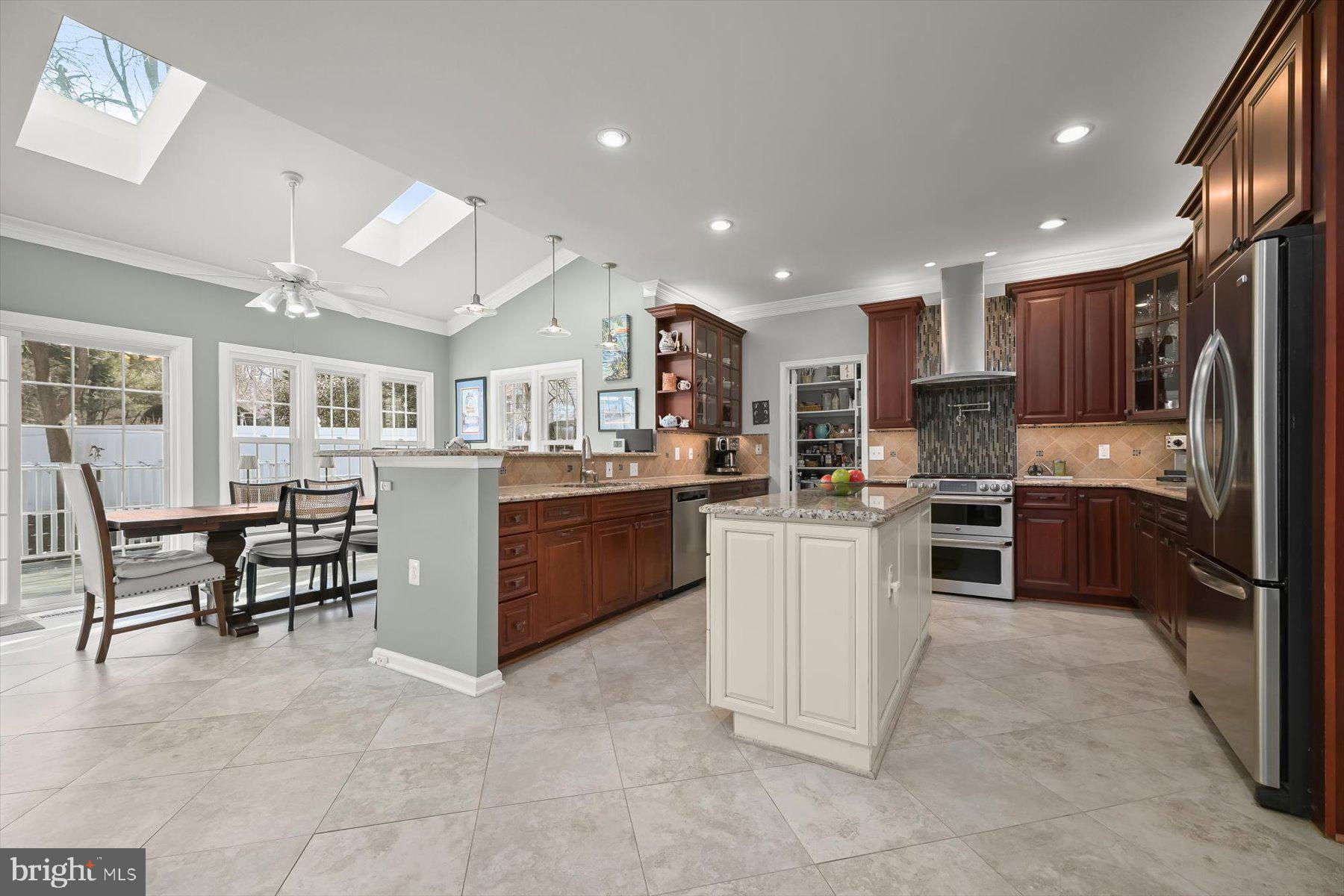 GREENRIDGE ACRES - Residential