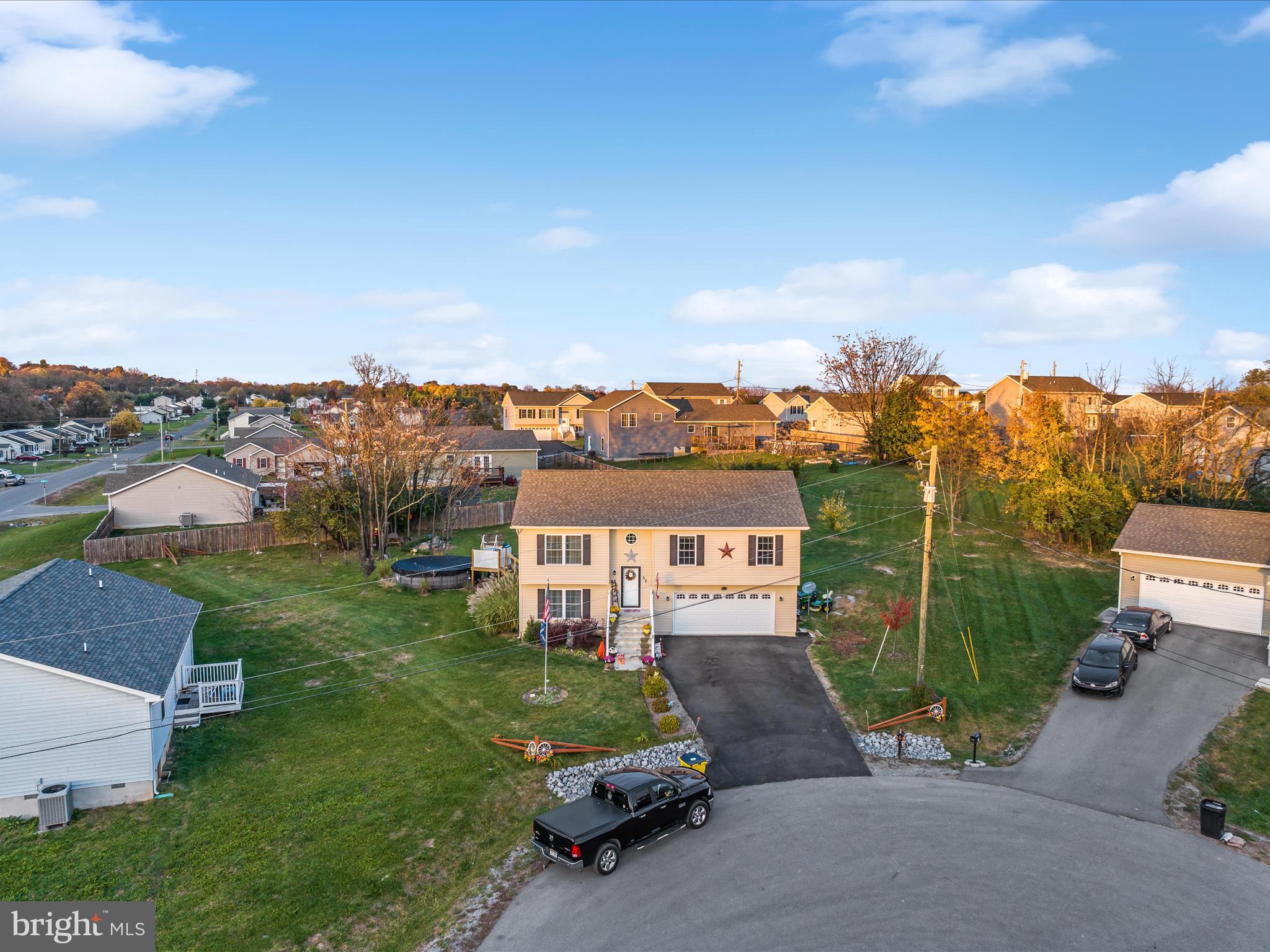 ELIZABETH STATION - Residential