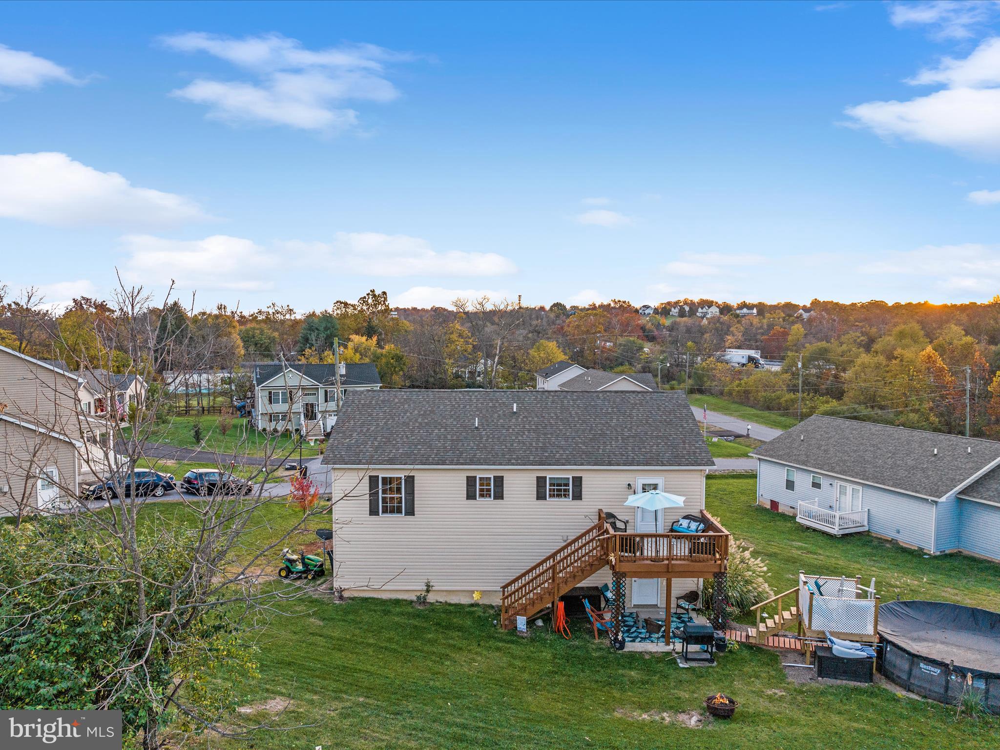ELIZABETH STATION - Residential